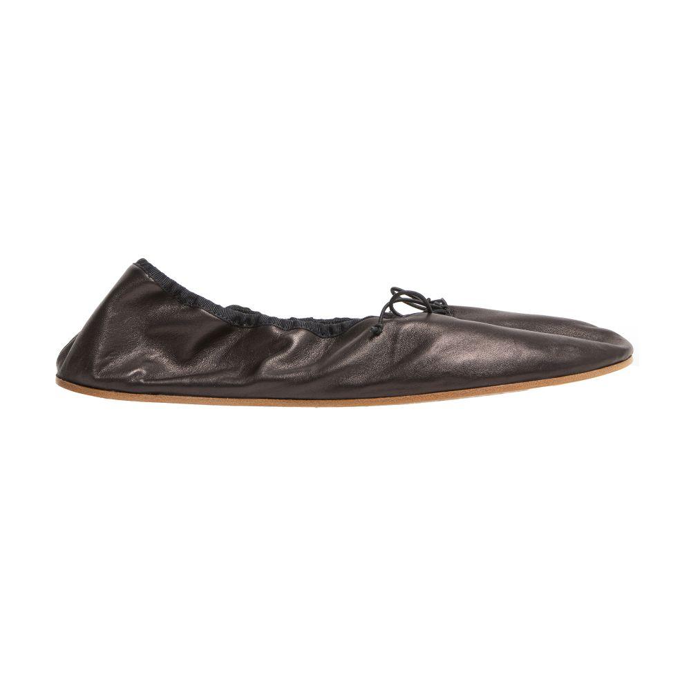 フラットシューズ [The Row] Round Ballet Flat in Leather Round Ballet Flat White in Leather – The Row