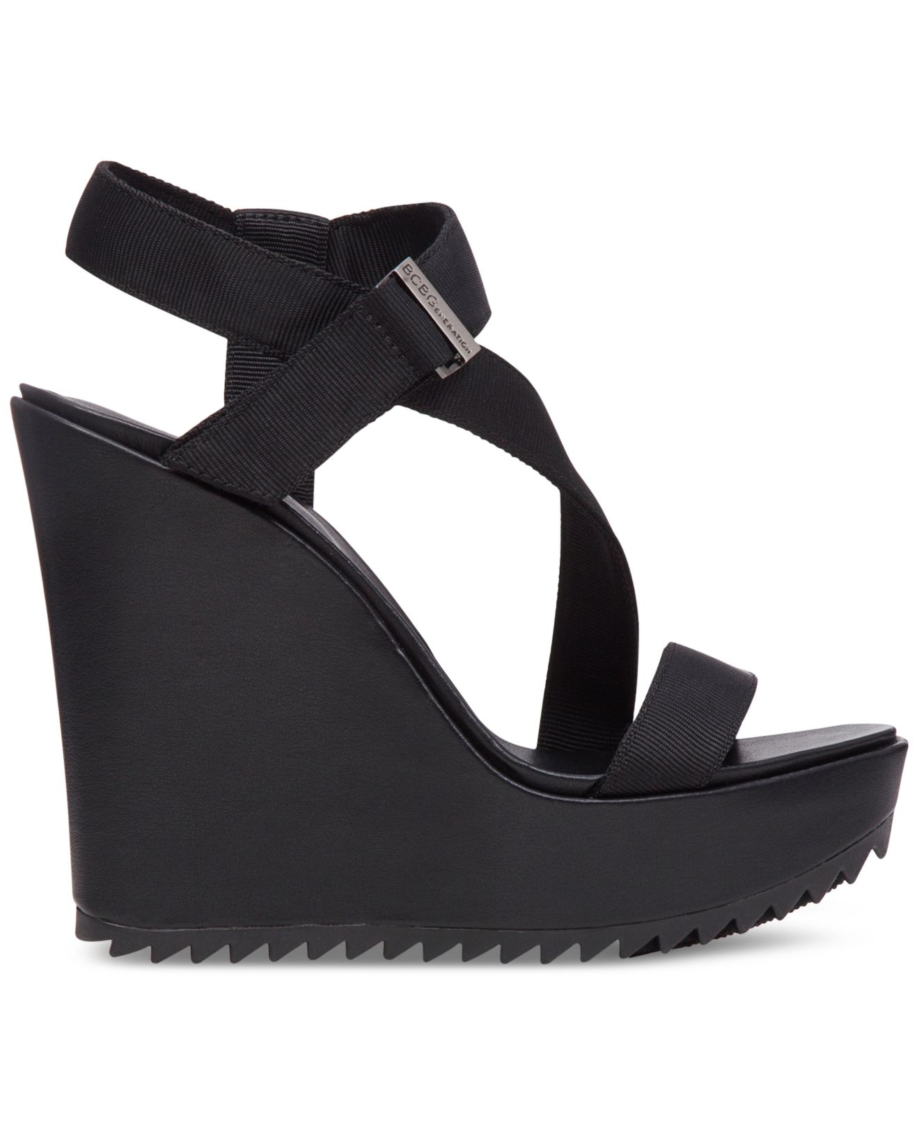 bcbg black wedges