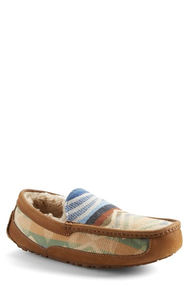 ugg ascot pendleton