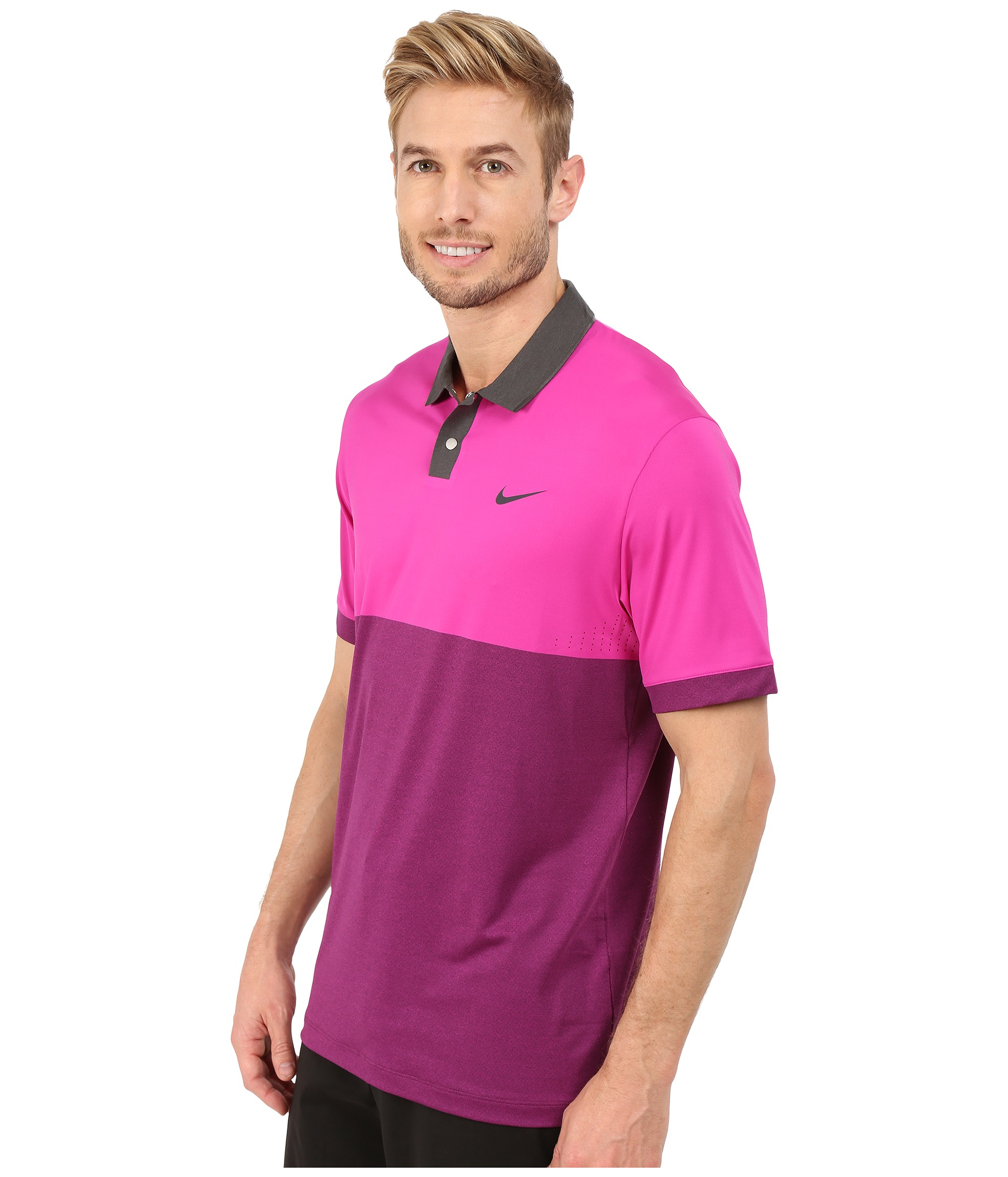 tiger woods purple nike shirt
