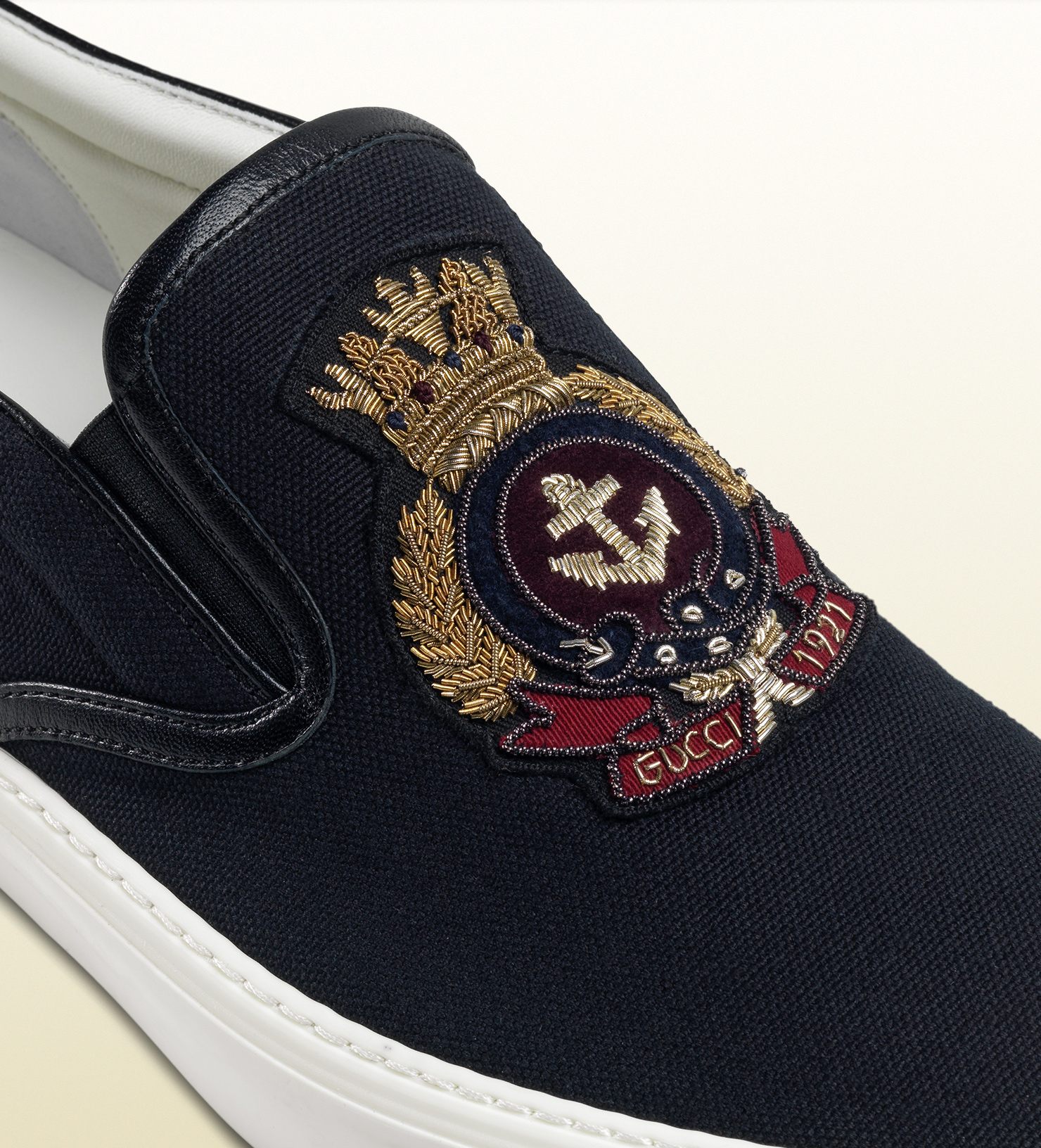 gucci canvas slip on
