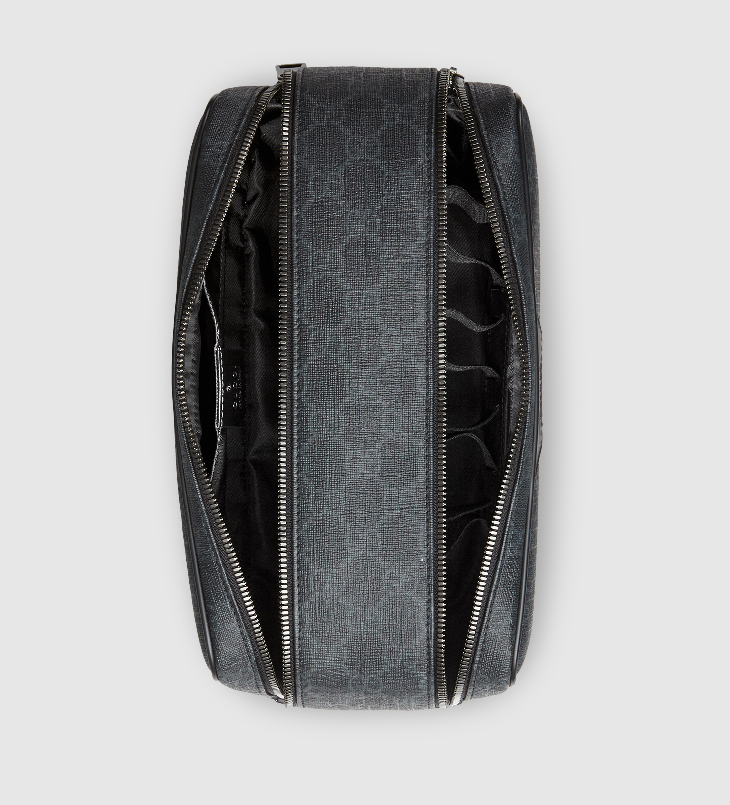 gucci supreme toiletry case