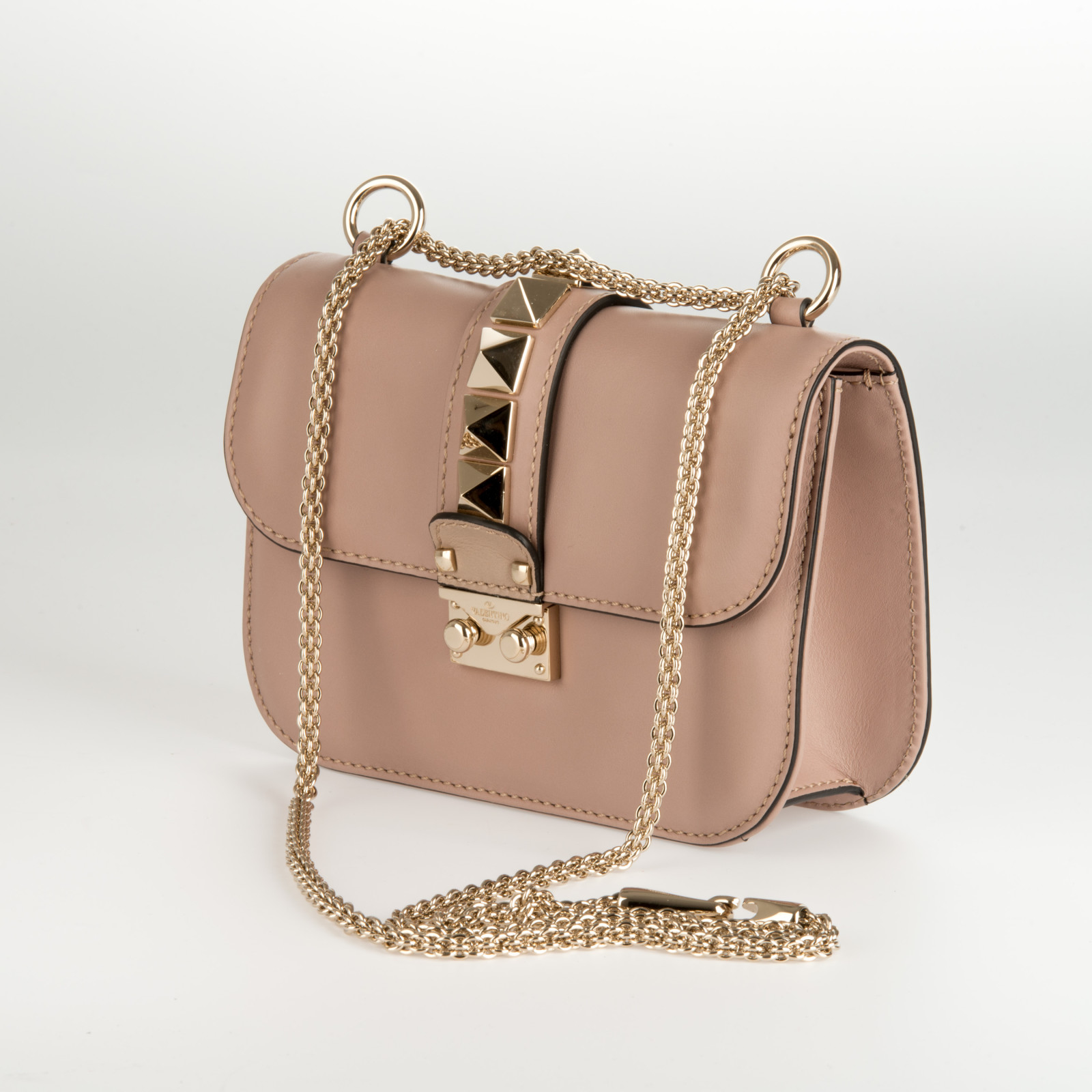 Valentino Garavani Beige Shoulder Bag With Studs Details in Pink (Rosa ...