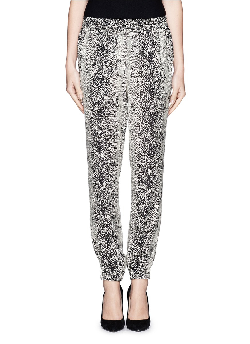 print jogging pants