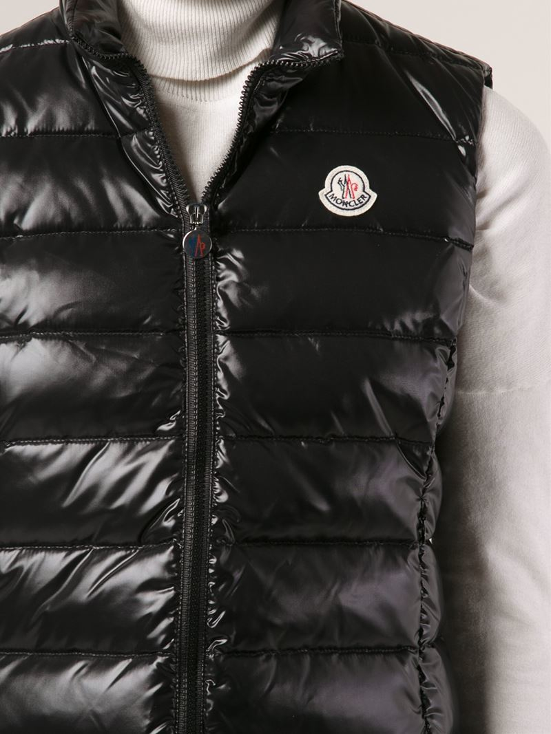black moncler gilet