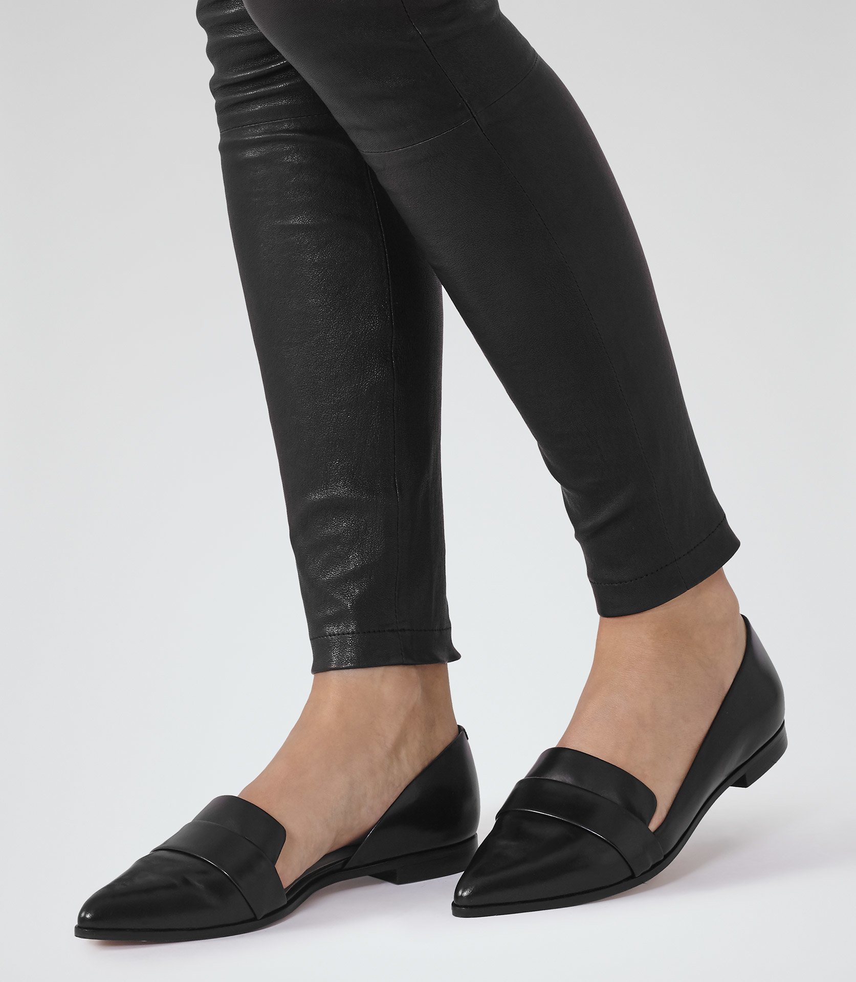 edie leather loafers