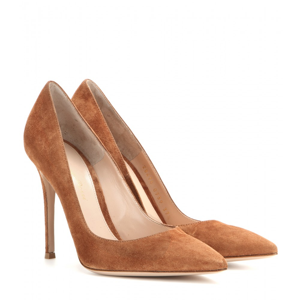 Gianvito Rossi Suede Pumps in Brown | Lyst