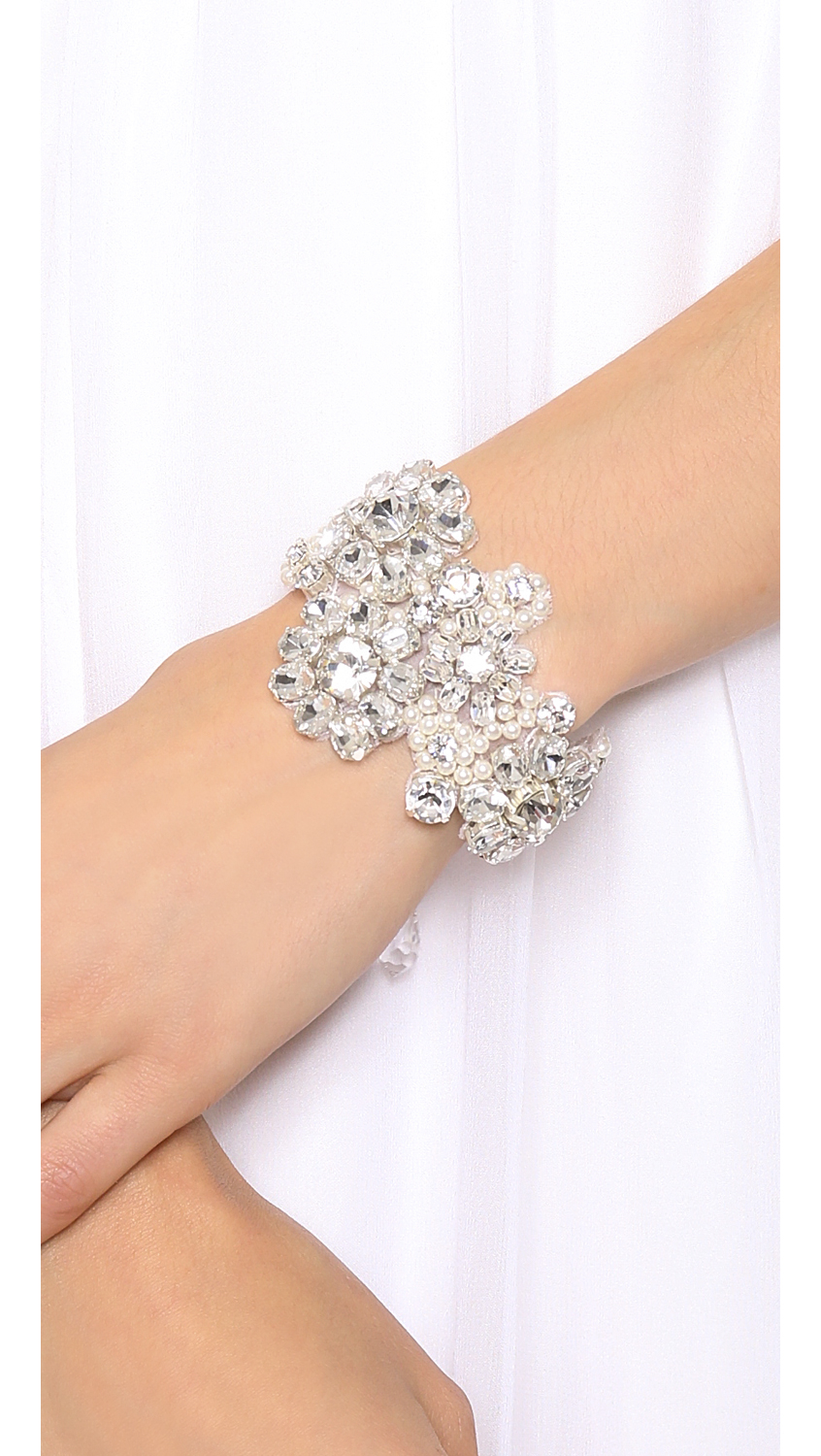 Jenny Packham 18ct White Gold 0.50cttw Diamond 8 Claw Multi Stone Ring  RB17584EG | Goldsmiths