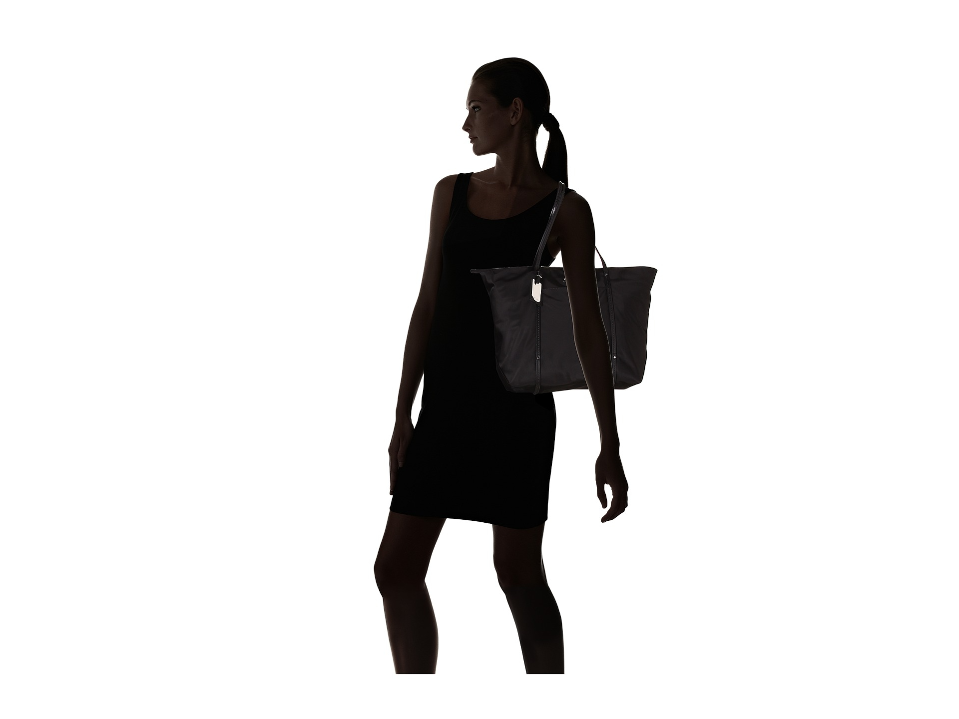 Tumi villa q tote cheap