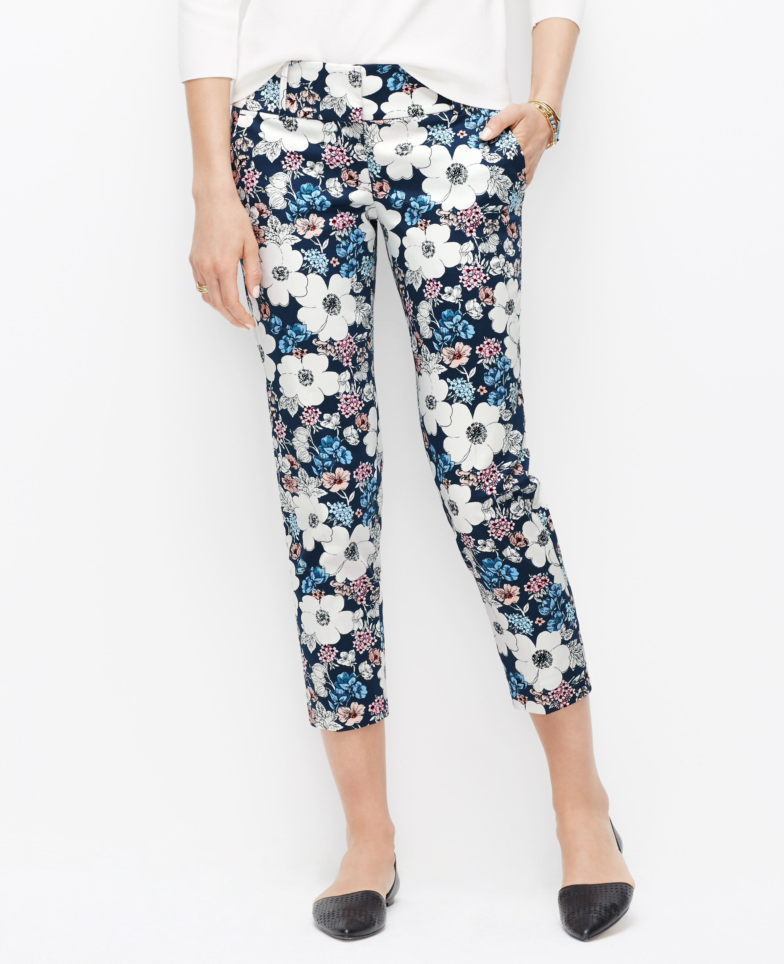 Ann taylor Petite Modern Sketched Floral Cropped Pants in Blue | Lyst