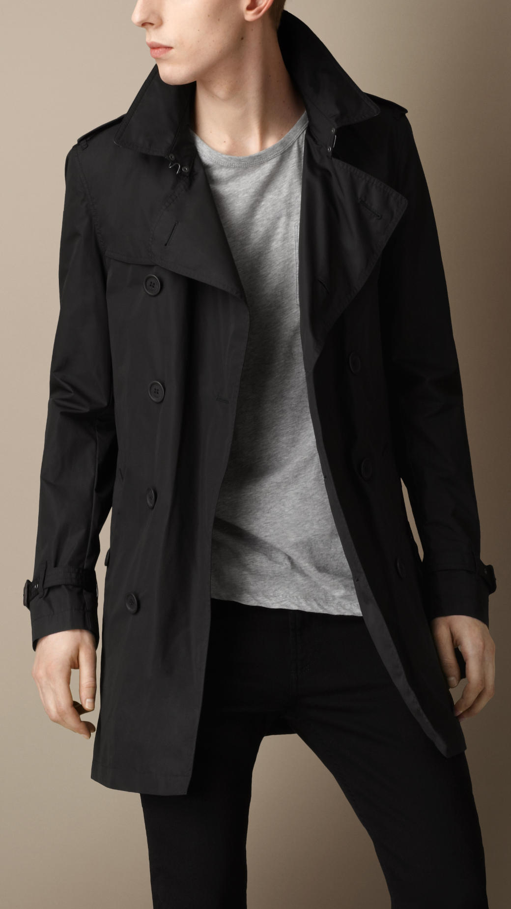 Burberry Mid-Length Lightweight Trench Coat in Black for Men | Lyst