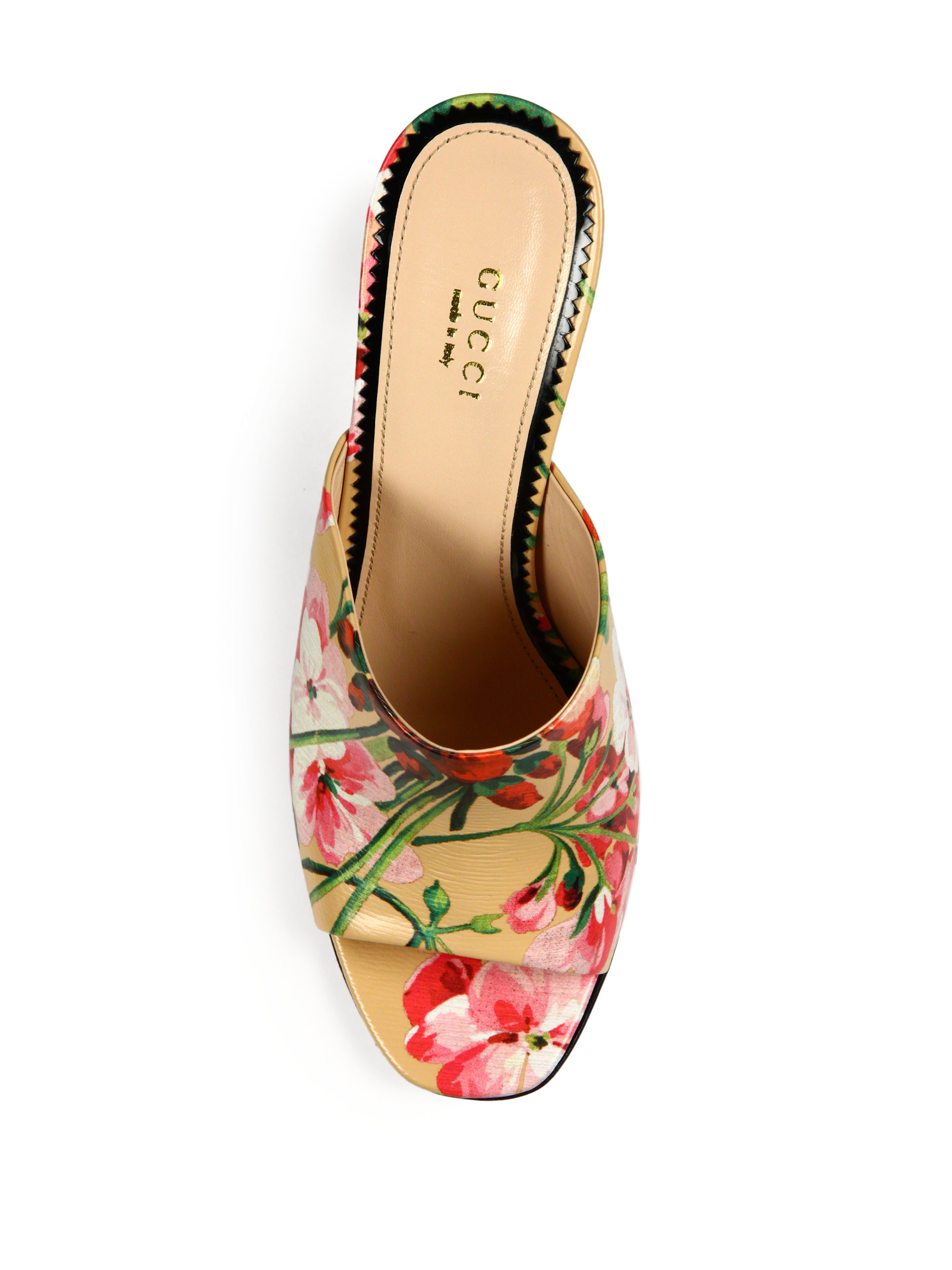 gucci mules flat
