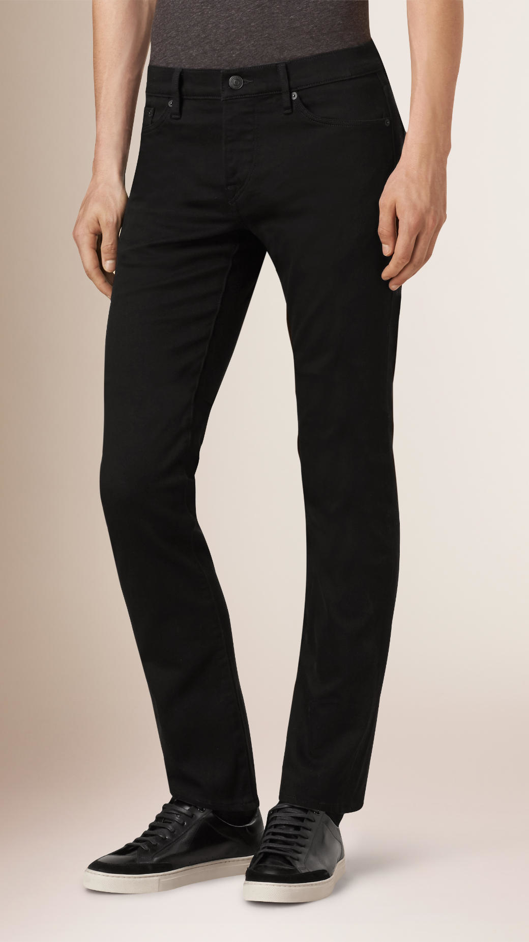 Burberry Straight Fit Stretch-denim Jeans in Black for Men | Lyst