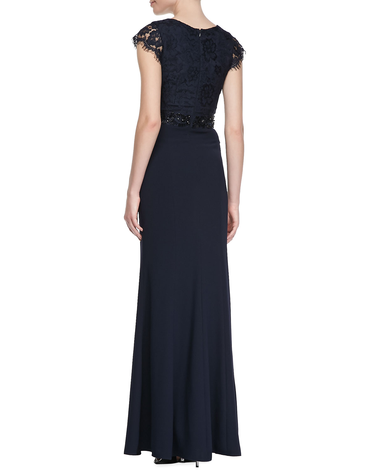 monique lhuillier blue gown