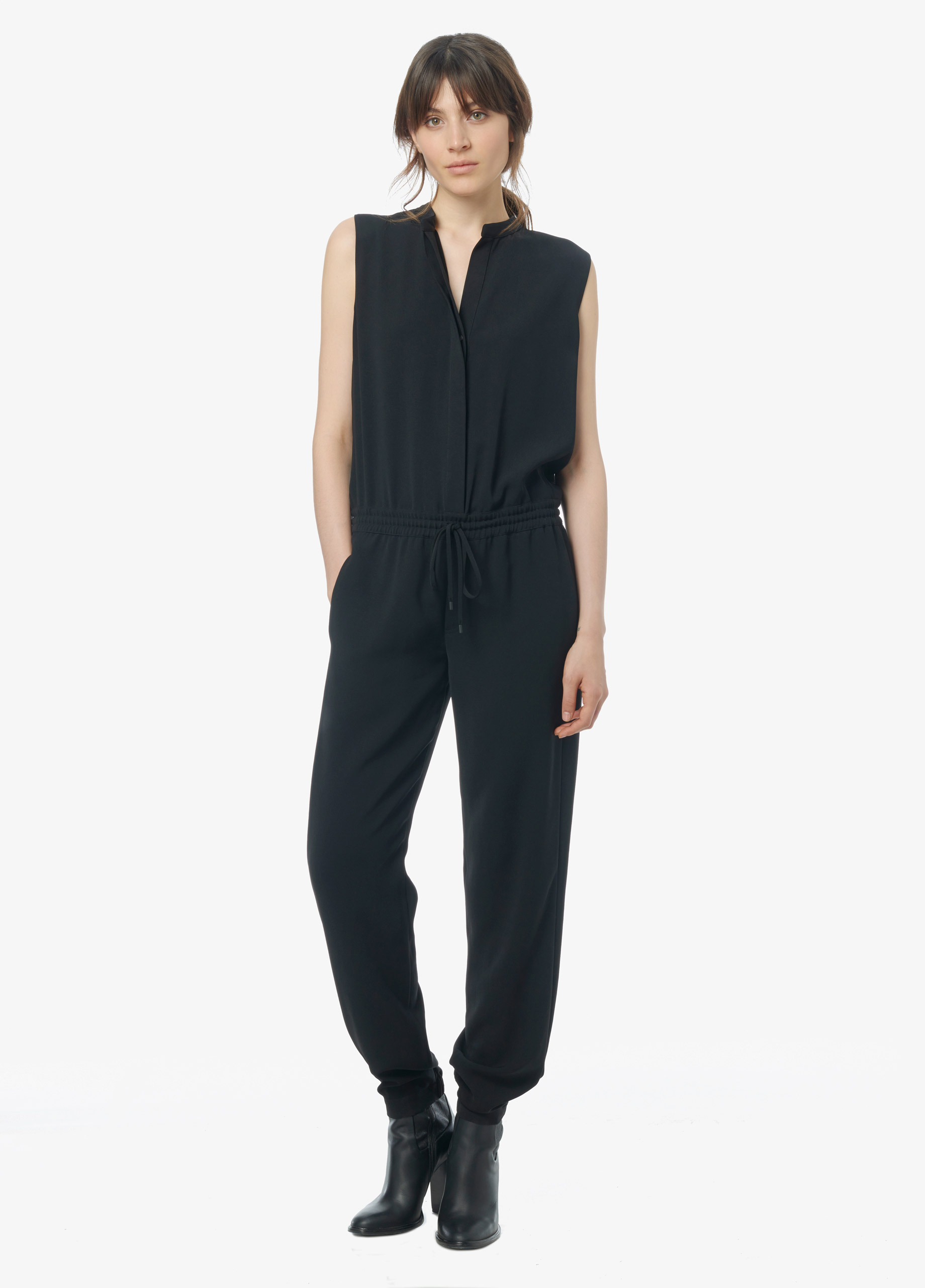 black sleeveless pantsuit