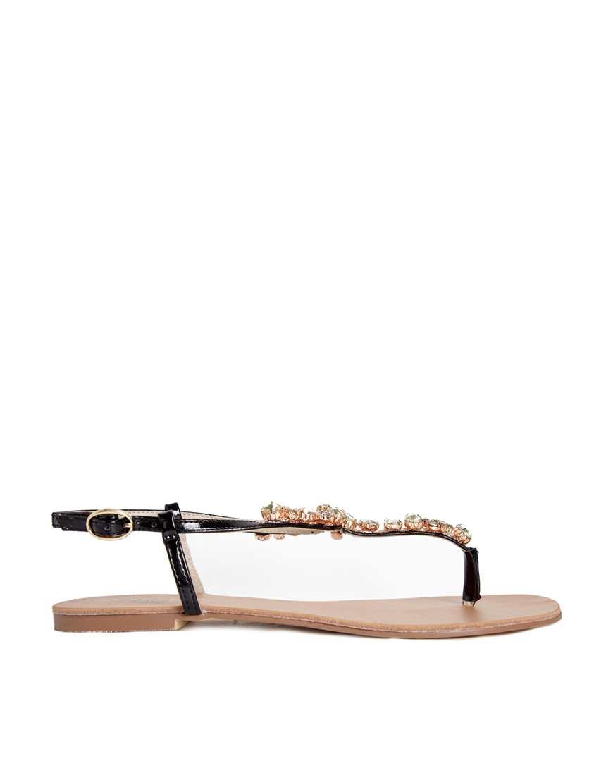 Carvela Kurt Geiger Bronty Jewelled Flat Sandals in Black - Lyst