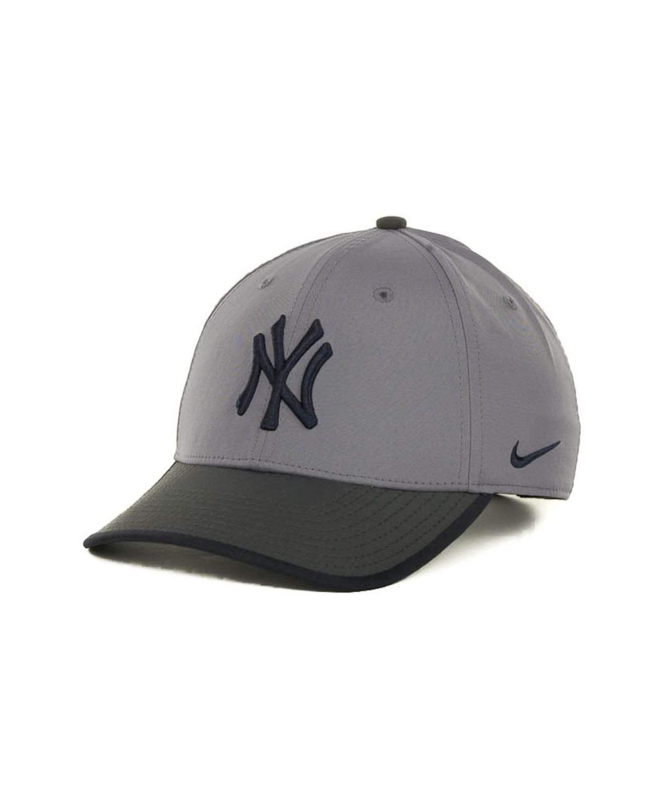 Nike New York Yankees L91 Featherlight Adjustable Cap in Gray for Men