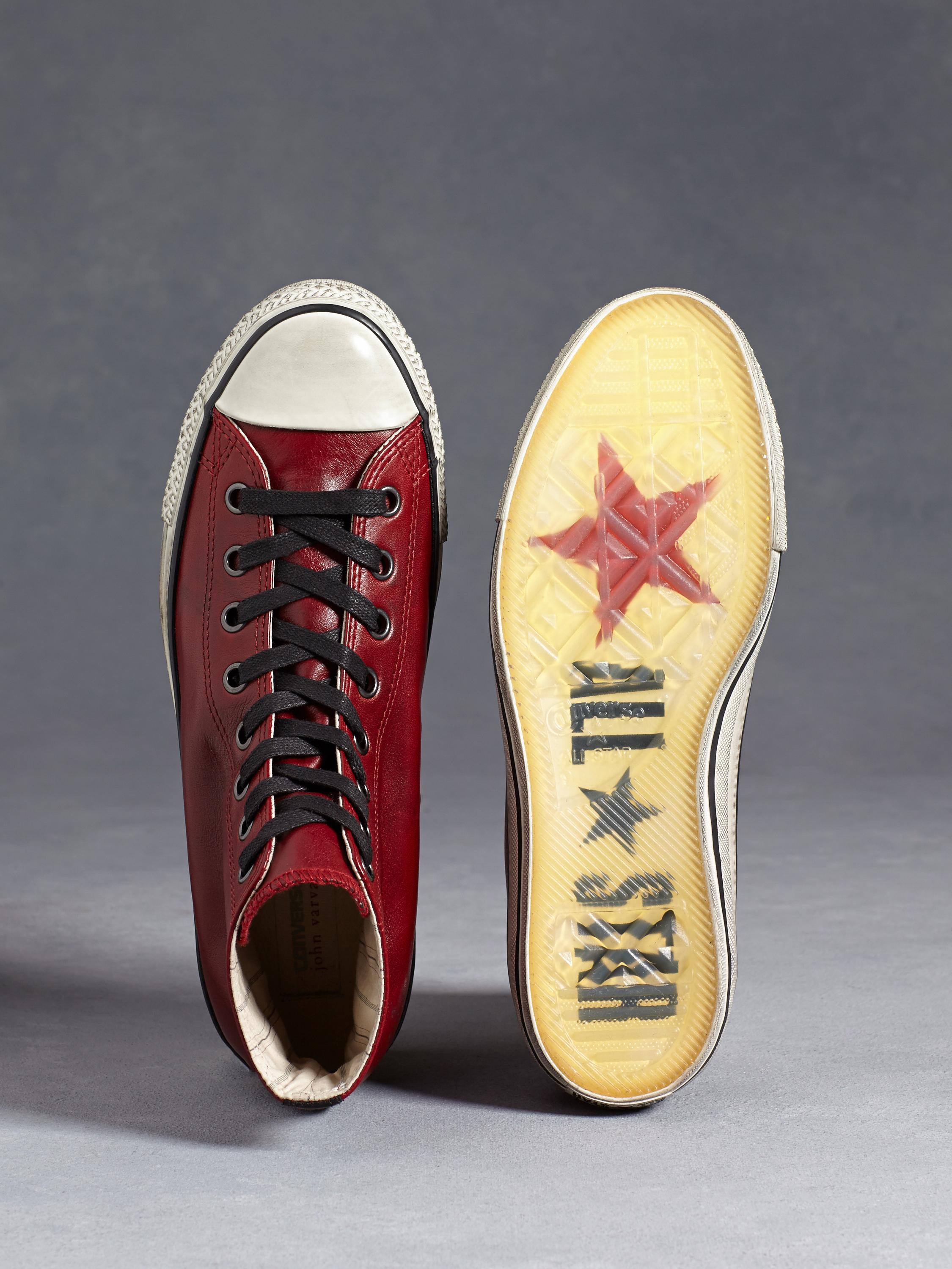 Surrey chocola Tot stand brengen John Varvatos All Star Burnished Leather Chuck Taylor In Oxblood in Red for  Men | Lyst