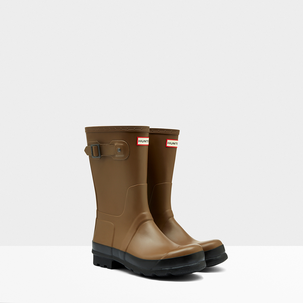 hunter rain boots brown