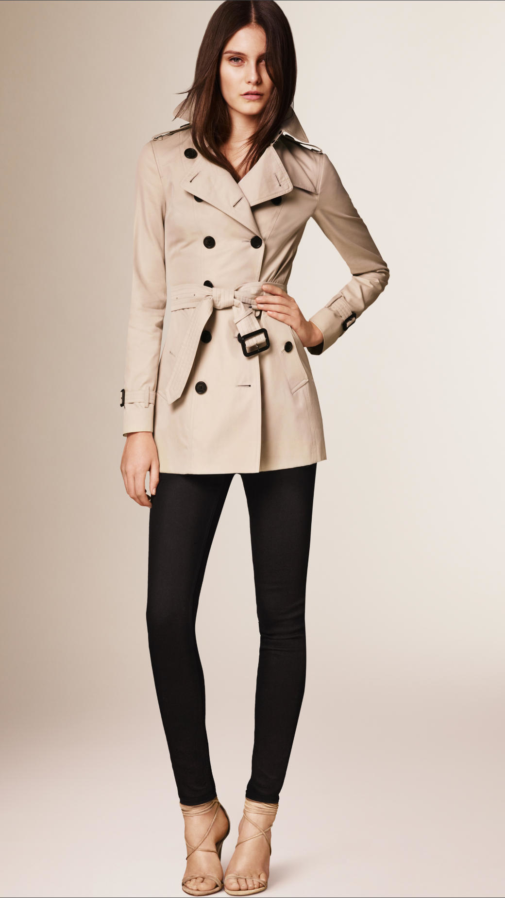 Burberry The Sandringham Mid-Length Heritage Trench Coat in Beige | Lyst