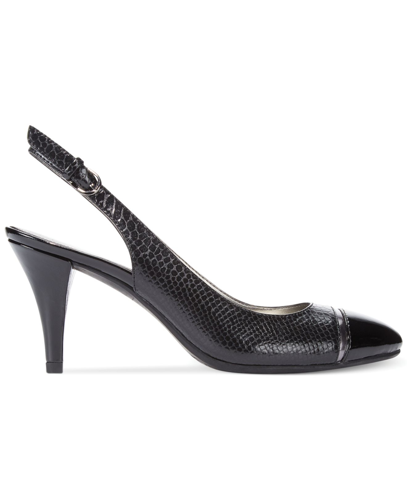 bandolino black pumps
