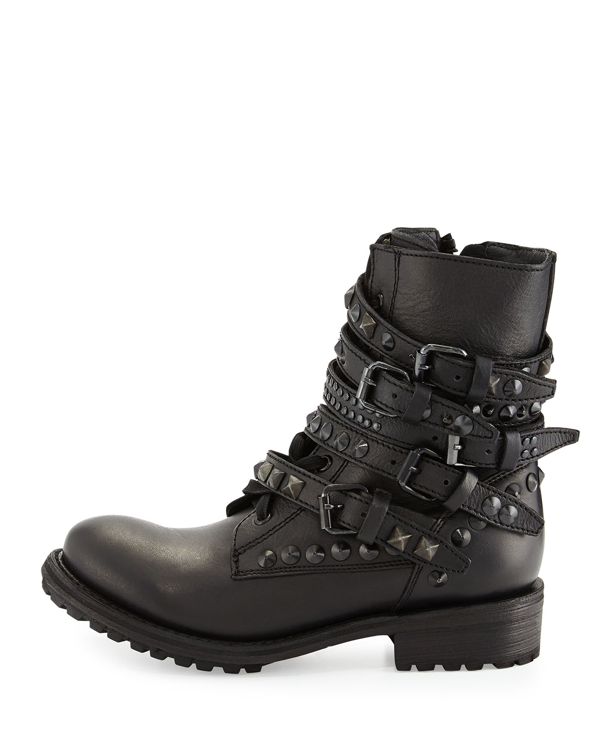 moto boots with studs