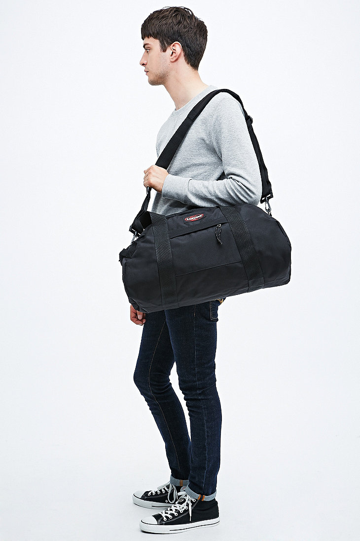 eastpak stand duffle bag