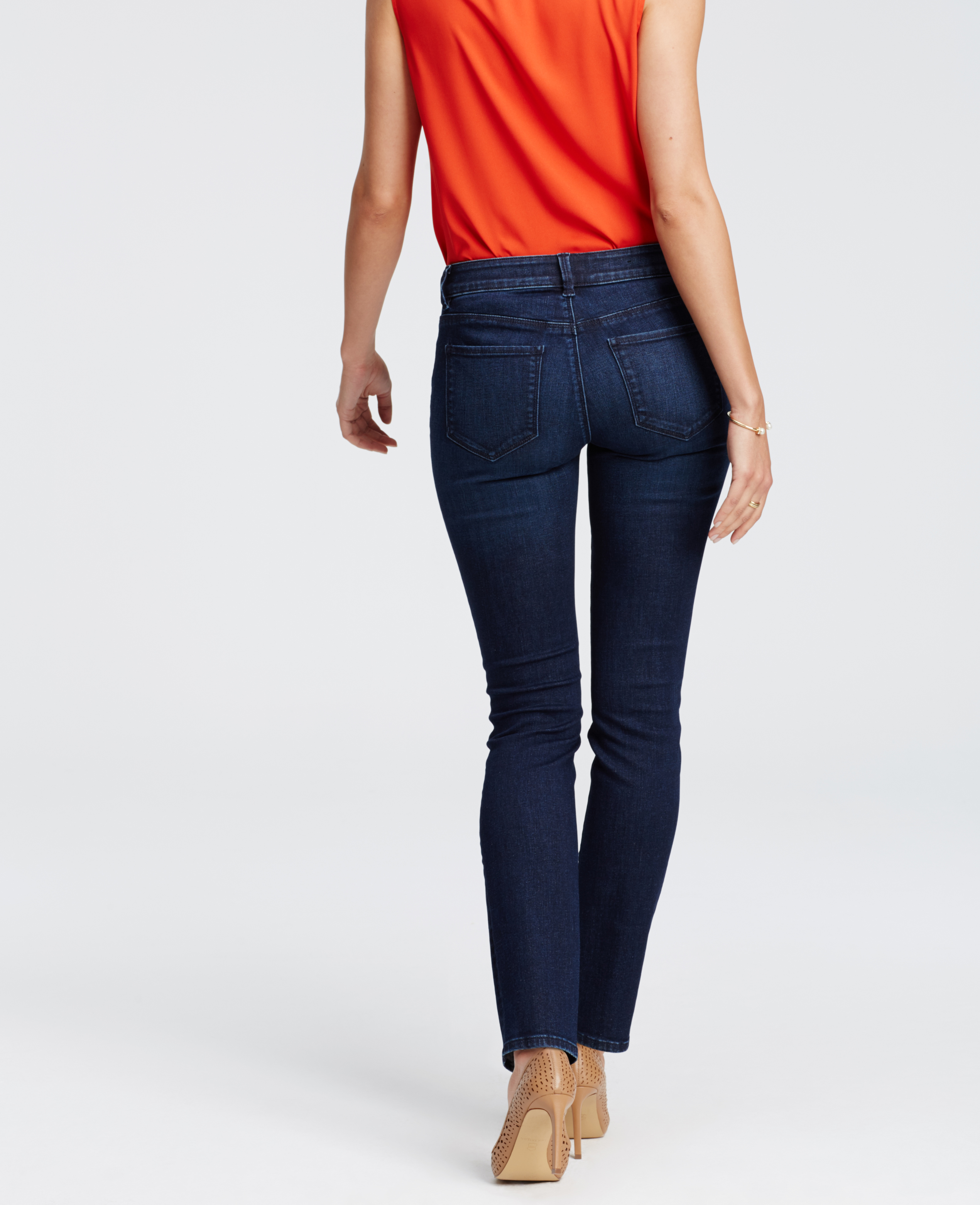 Leg Opening At New York & Company, jeans for women aren't only the perfect fit for your body - they're perfectly proportioned too. Show off your legs with our collection of jeans for tall women. We also have the petite jeans and an array of other sizes.