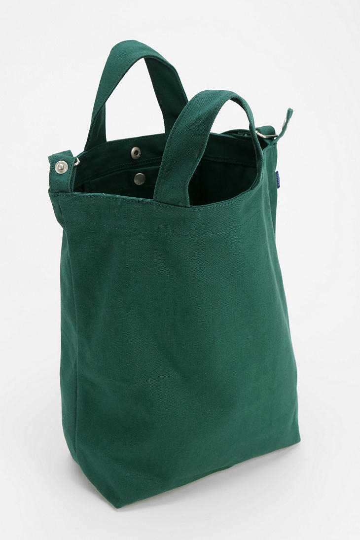 urban outfitters green purse