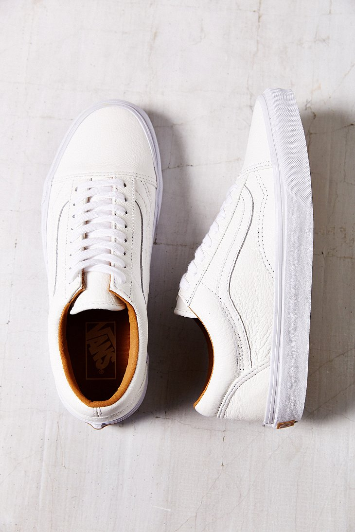Vans Old Skool Leather Low-Top Women'S Sneaker in White | Lyst