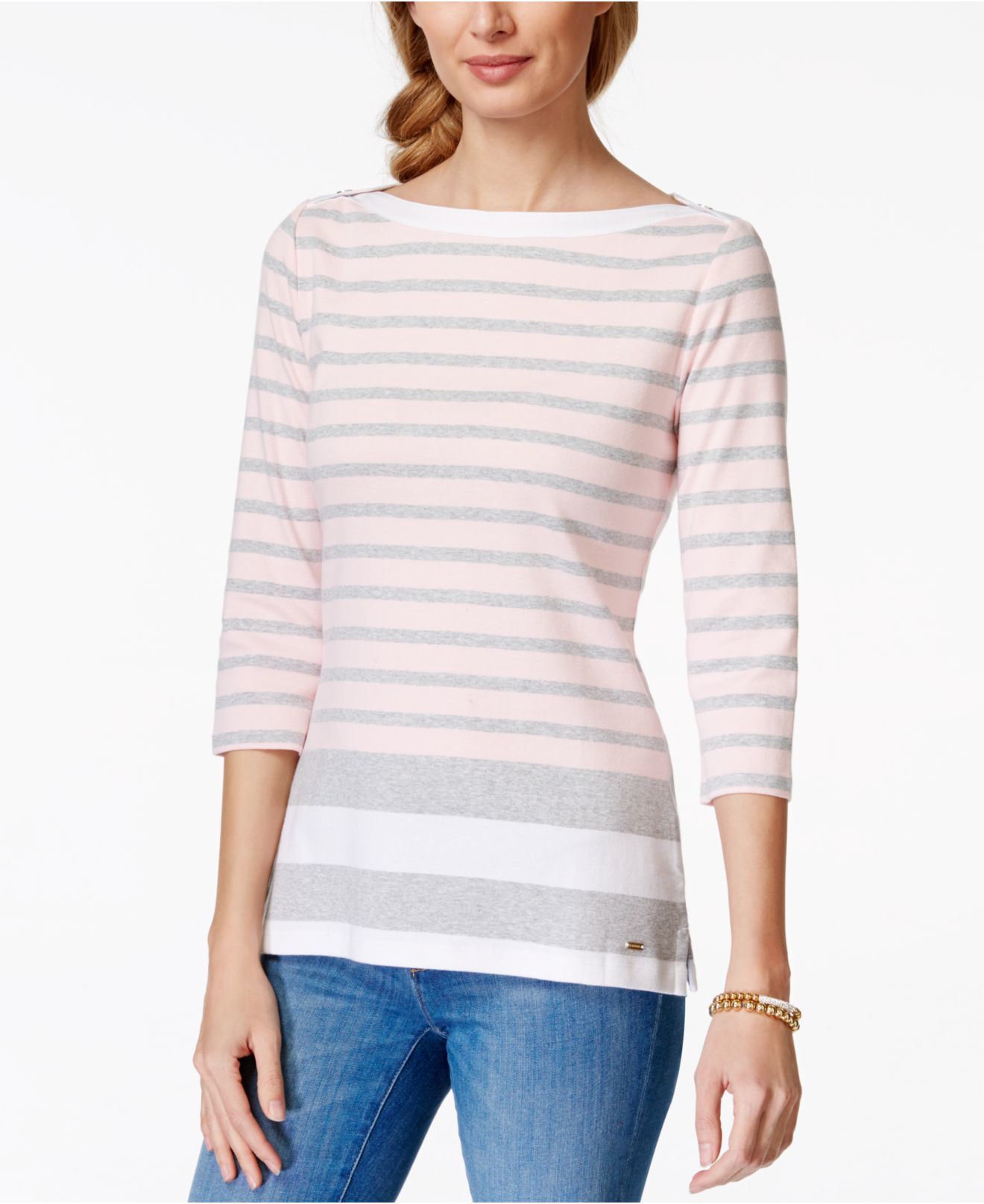 Shop by category 3 quarter sleeves t shirt featuring boat neck and contrast color striped. AvaCostume Women's White Black Striped Round Neck Long Sleeve Loose T-Shirt. by AvaCostume. $ POGTMM Long Sleeve Striped T Shirt Tunic Tops For Leggings For Women. by POGTMM. $ - $ $ 13 $ 17 99 Prime. FREE Shipping on eligible orders.