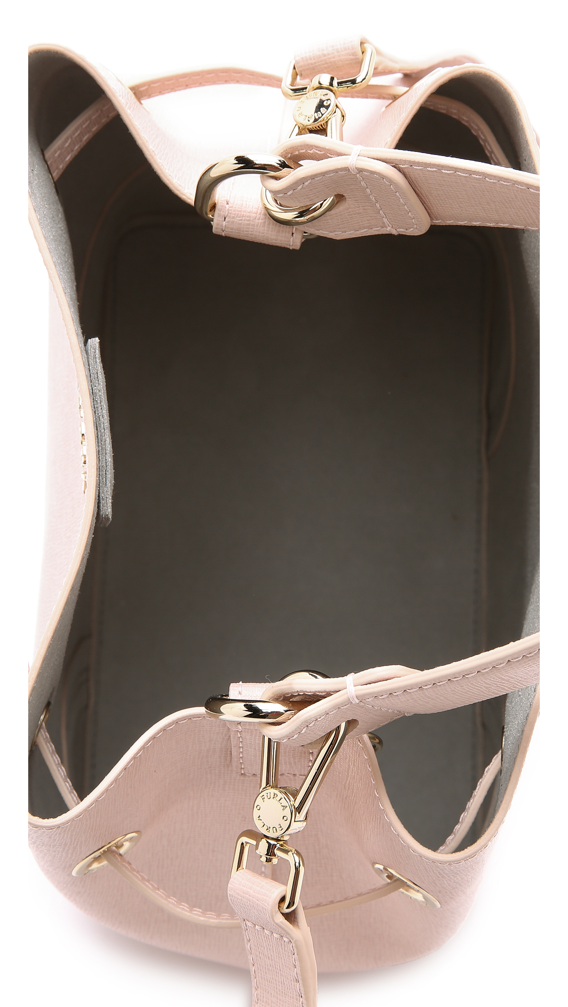 Pale pink 2024 bucket bag
