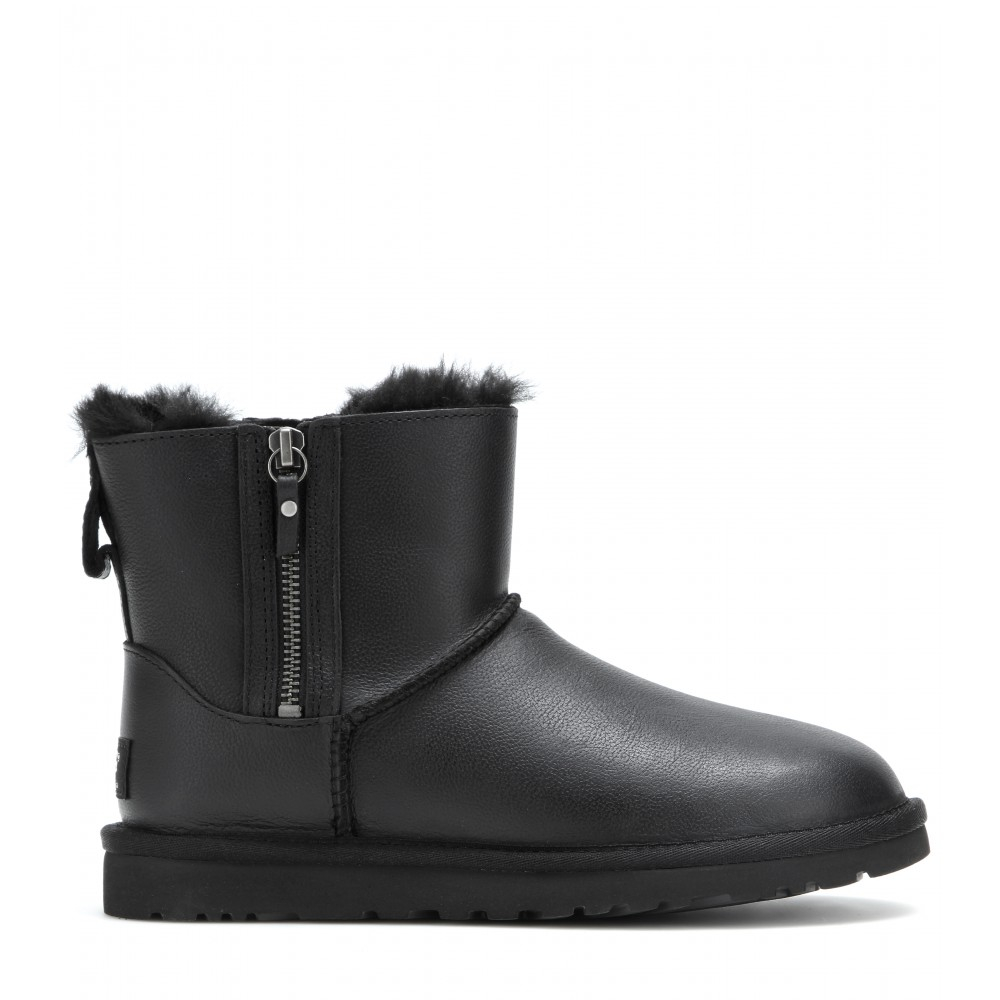 UGG Classic Mini Double Zip Leather Ankle Boots in Black - Lyst