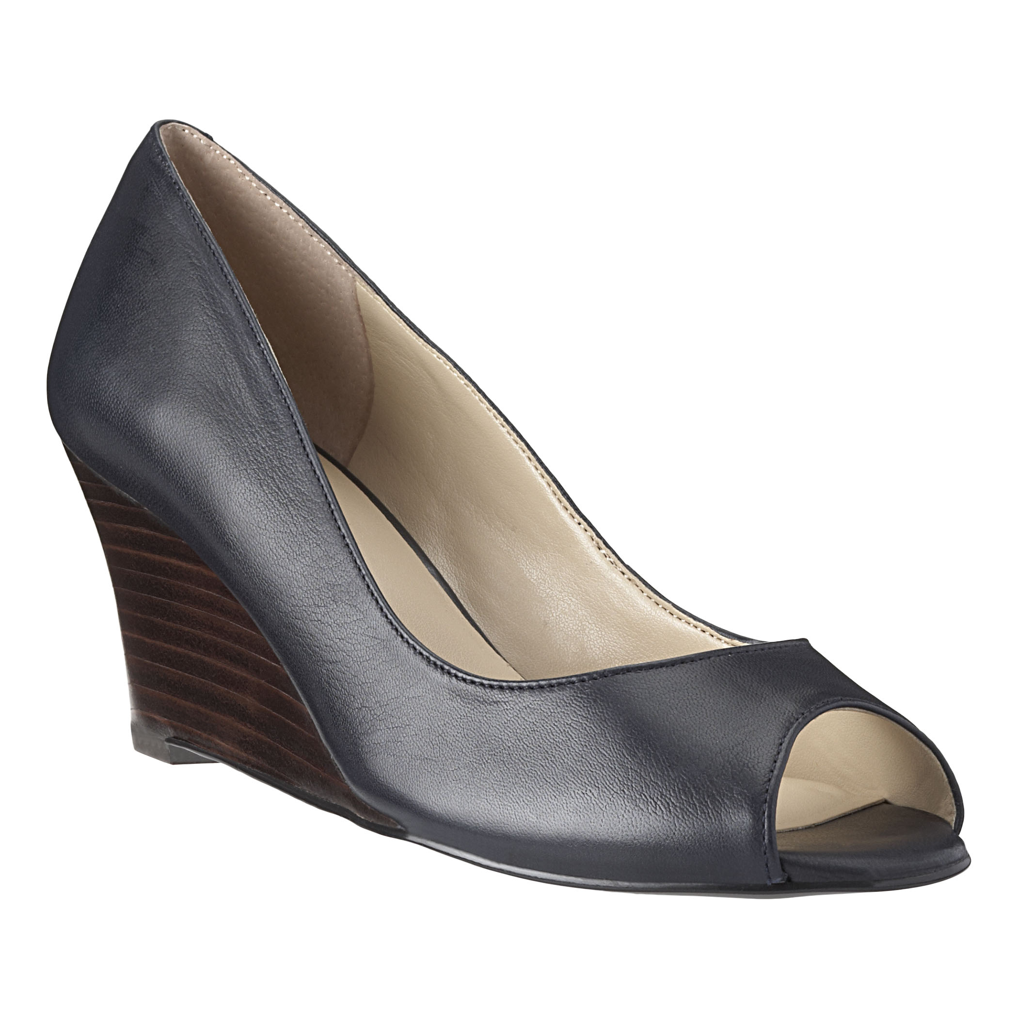 nine west wedge pump