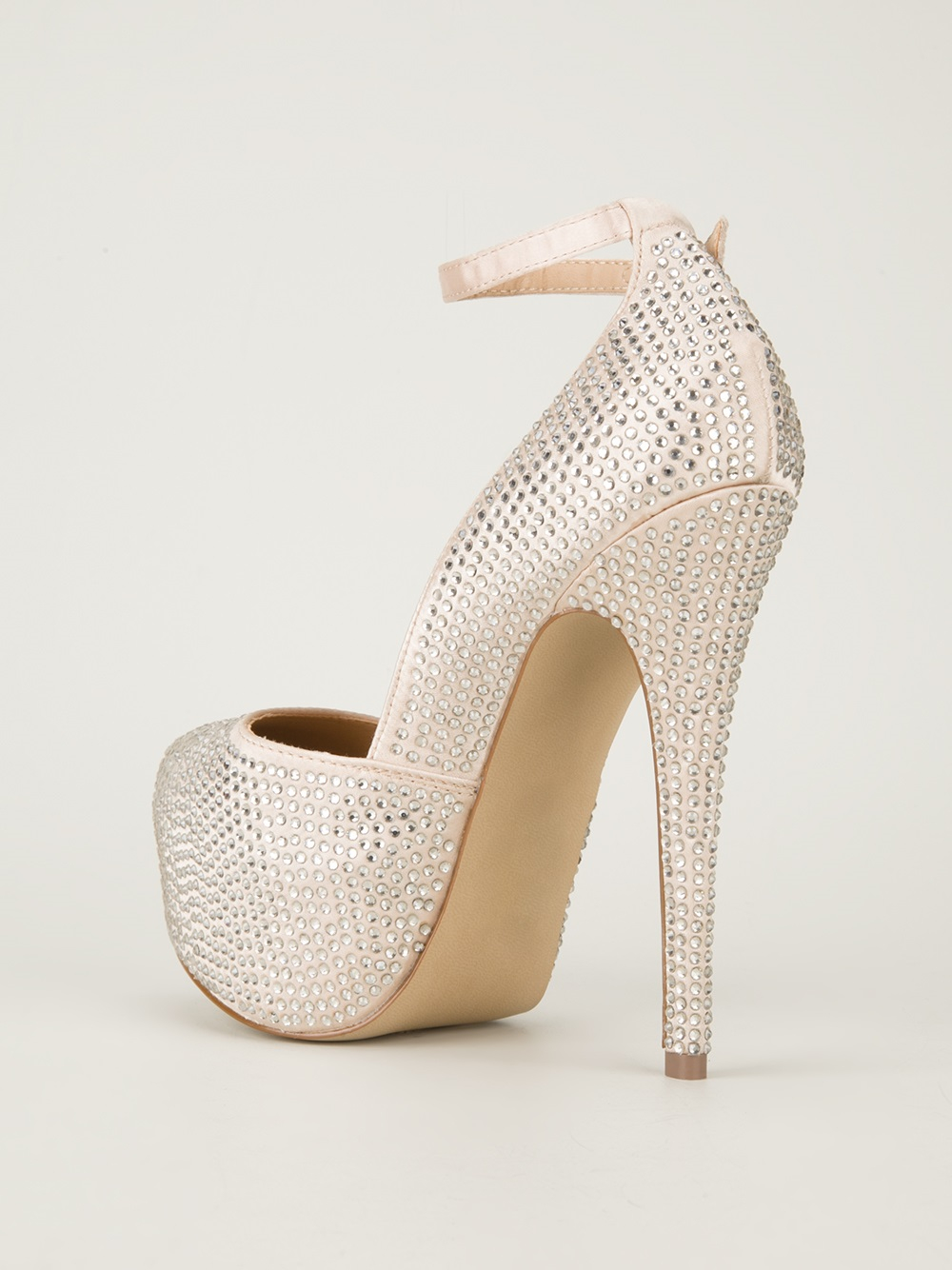 deeny steve madden