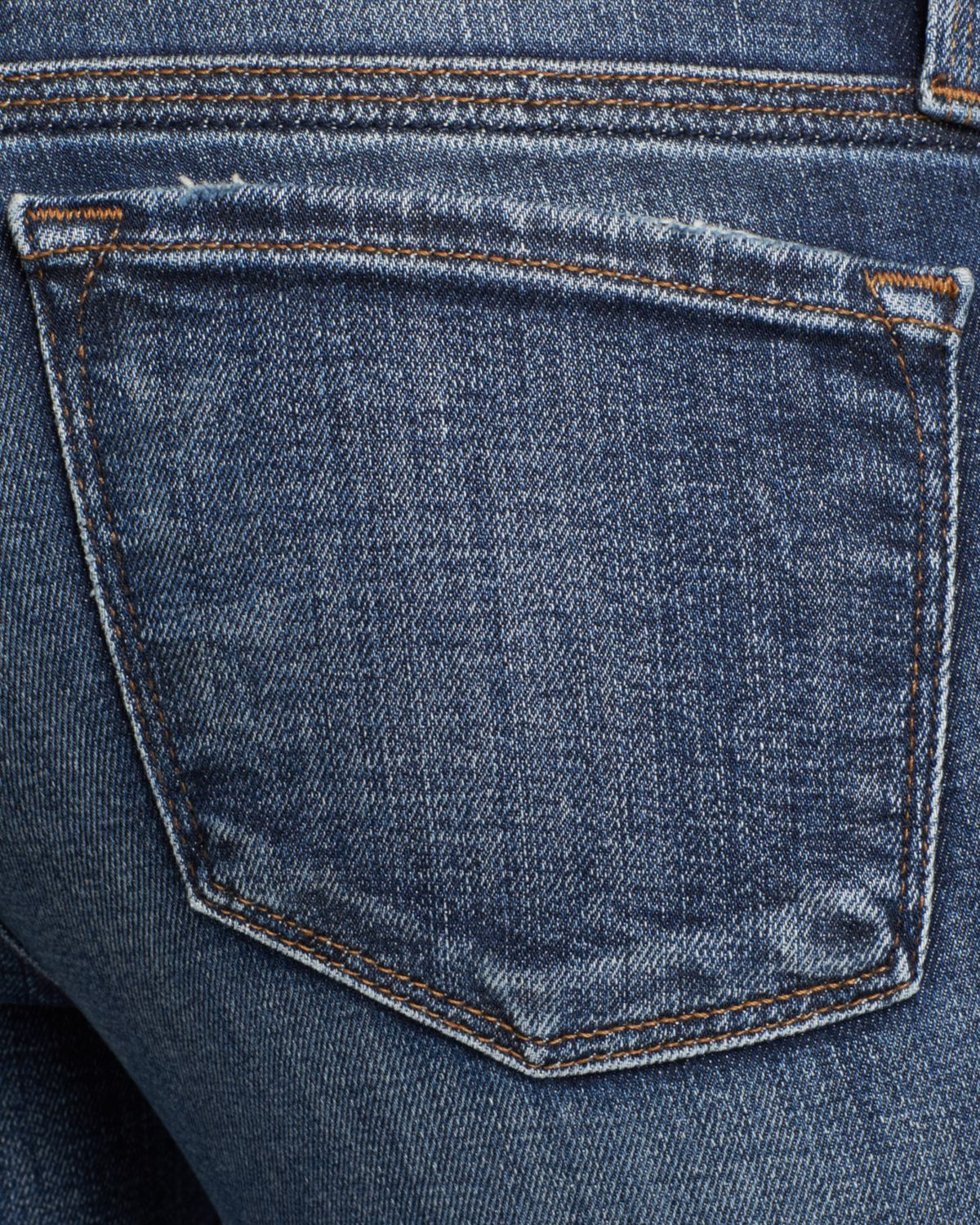 J Brand Jeans - 835 Mid Rise Capri In 