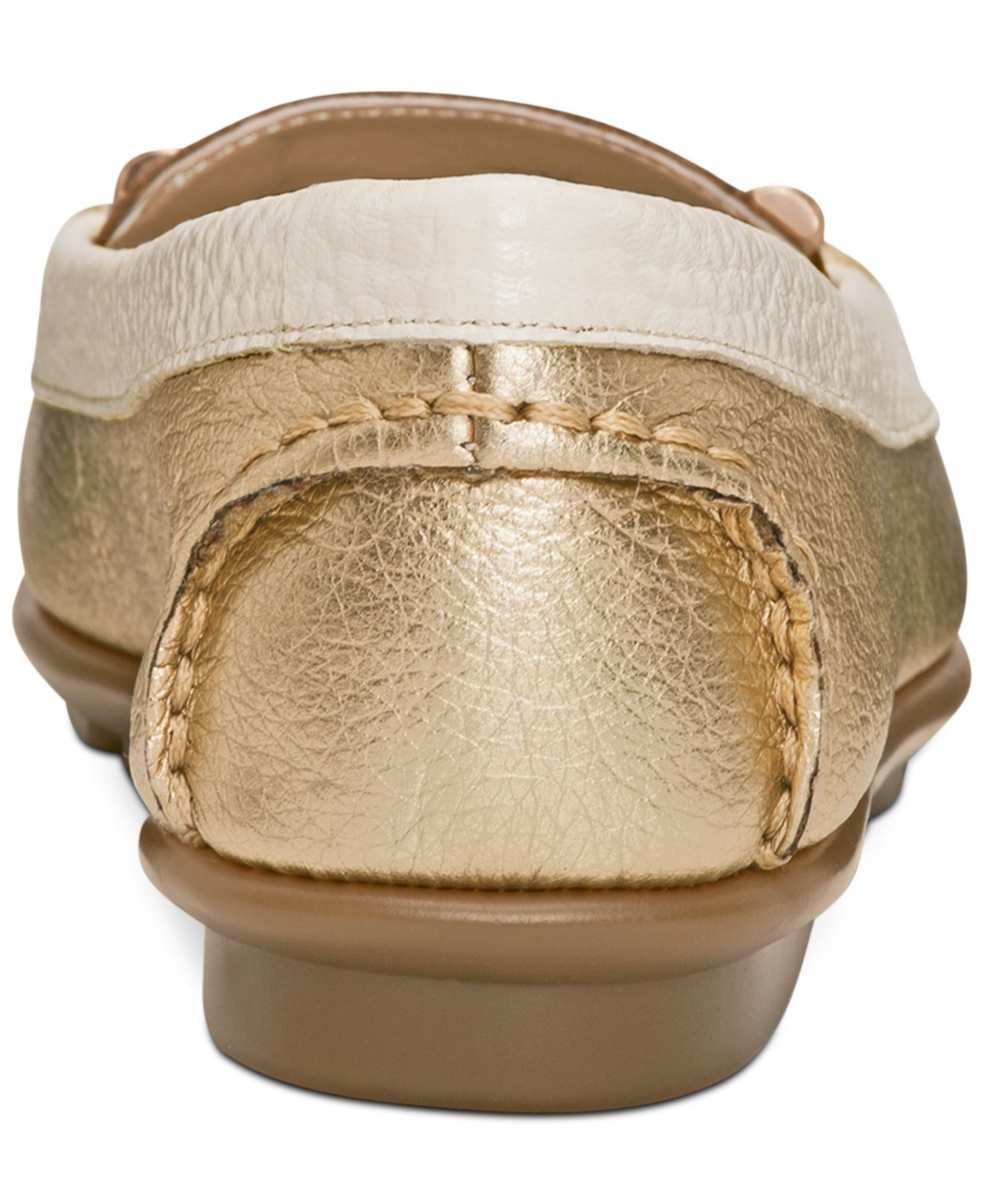 aerosoles gold flats