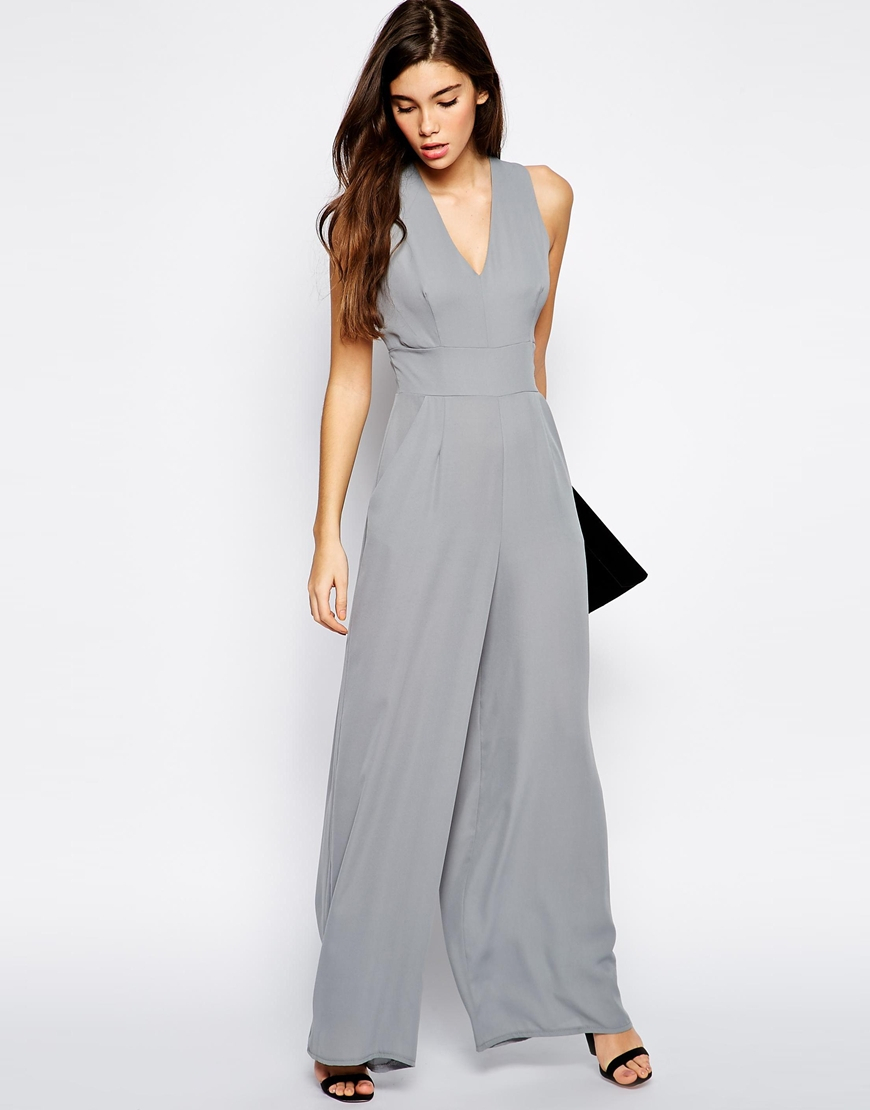 gray jump suit