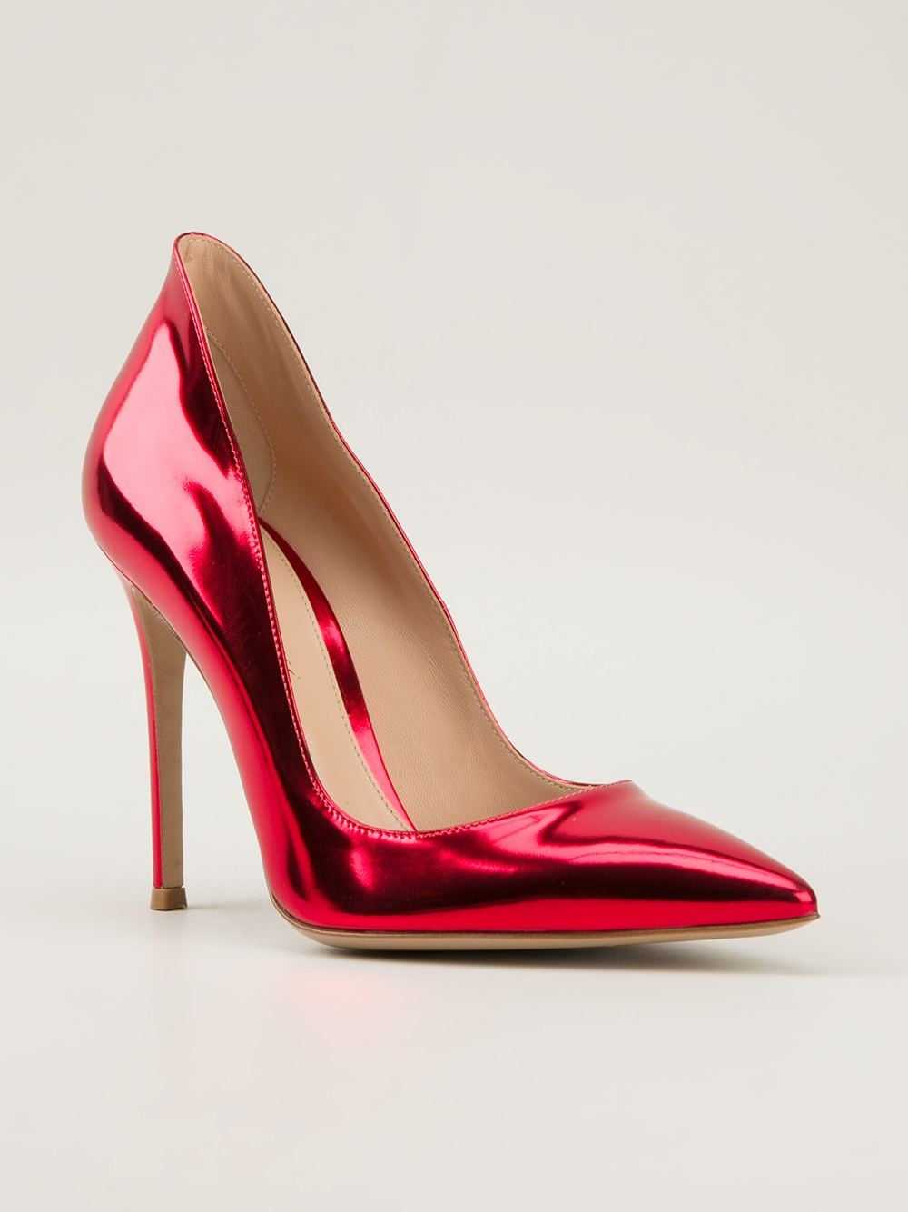 Gianvito Rossi Pointed Toe Pumps in Red Lyst