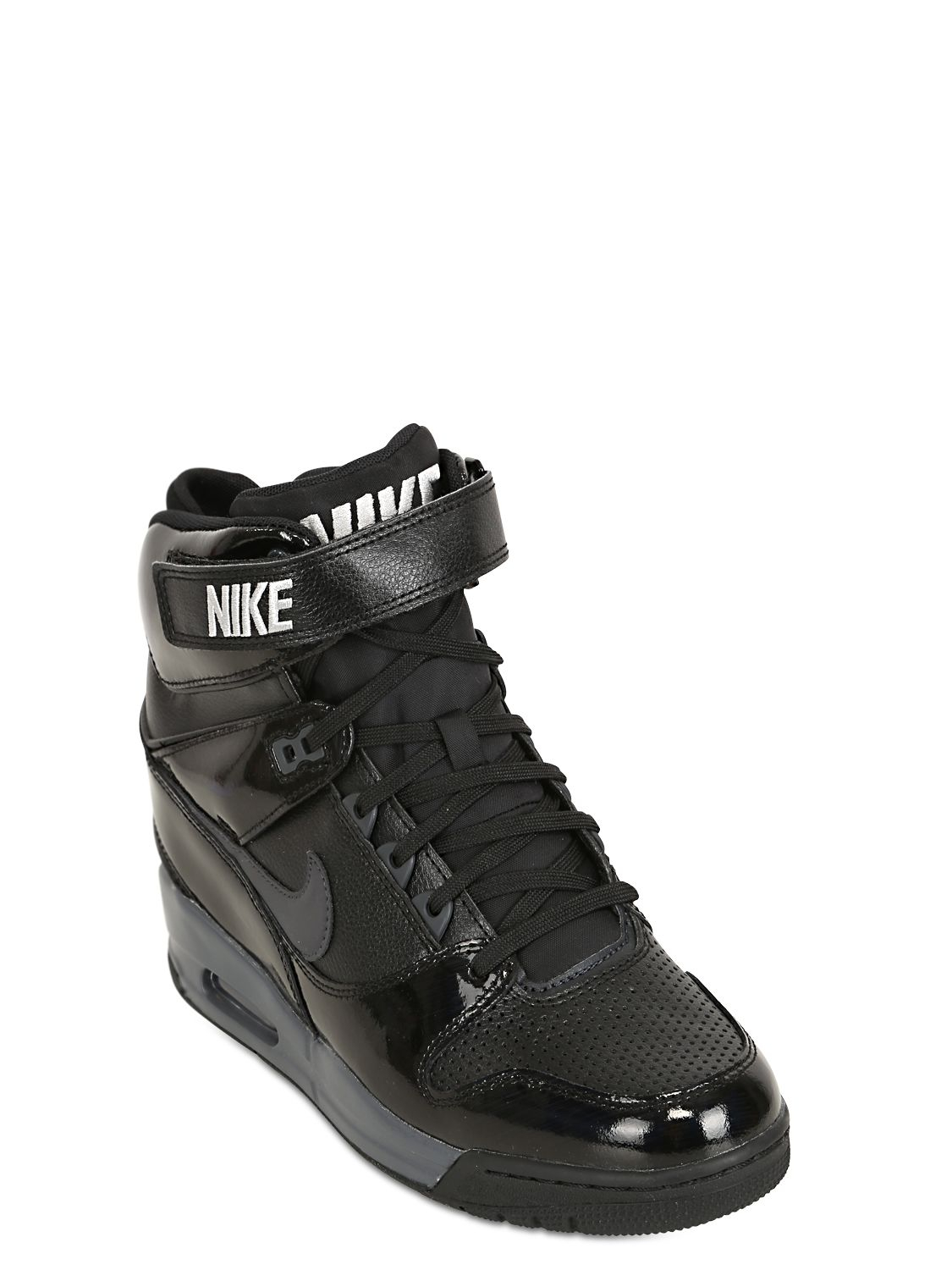 Nike Air Revolution Sneakers in Black | Lyst UK
