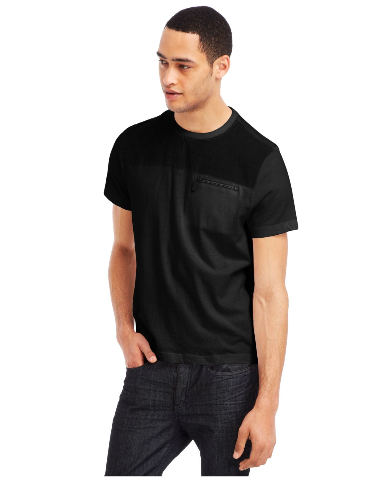 what does a crew neck shirt look like