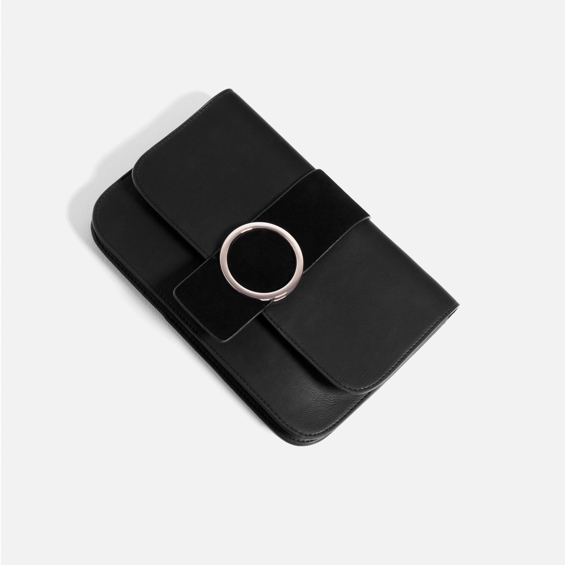 zara circular clasp clutch bag in black lyst zara circular clasp clutch bag in black lyst