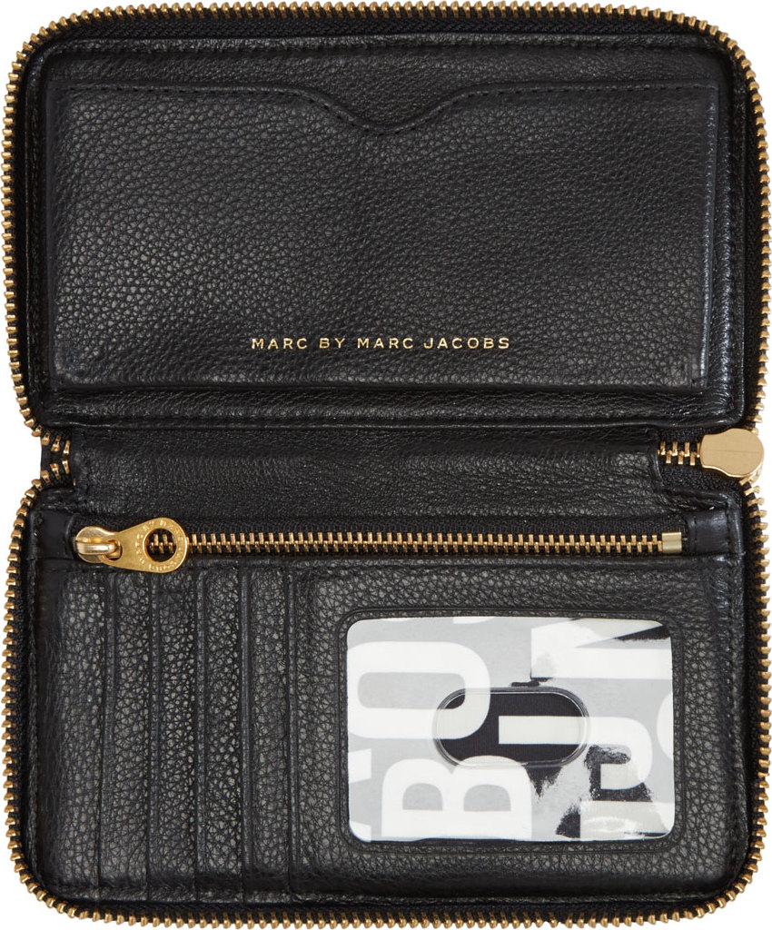 Marc By Marc Jacobs Black Leather Classic Q Wingman Wristlet Wallet | Lyst