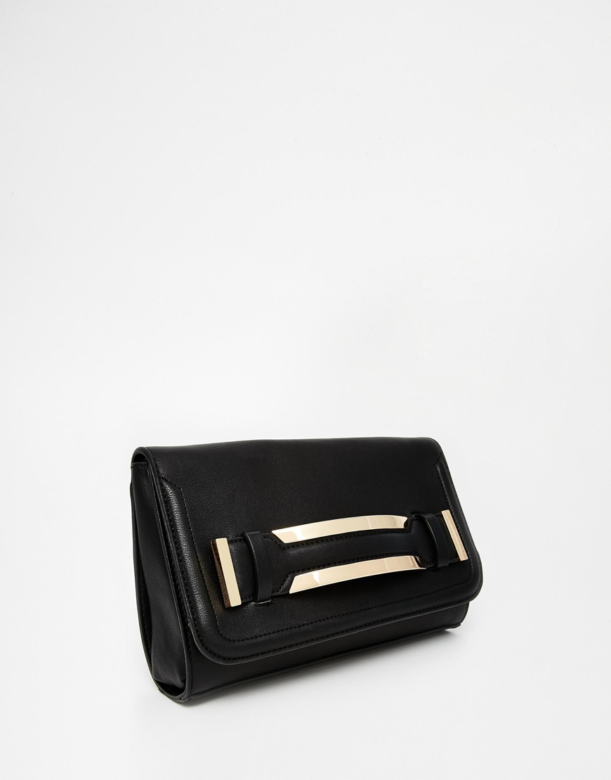 black clutch bag with handle