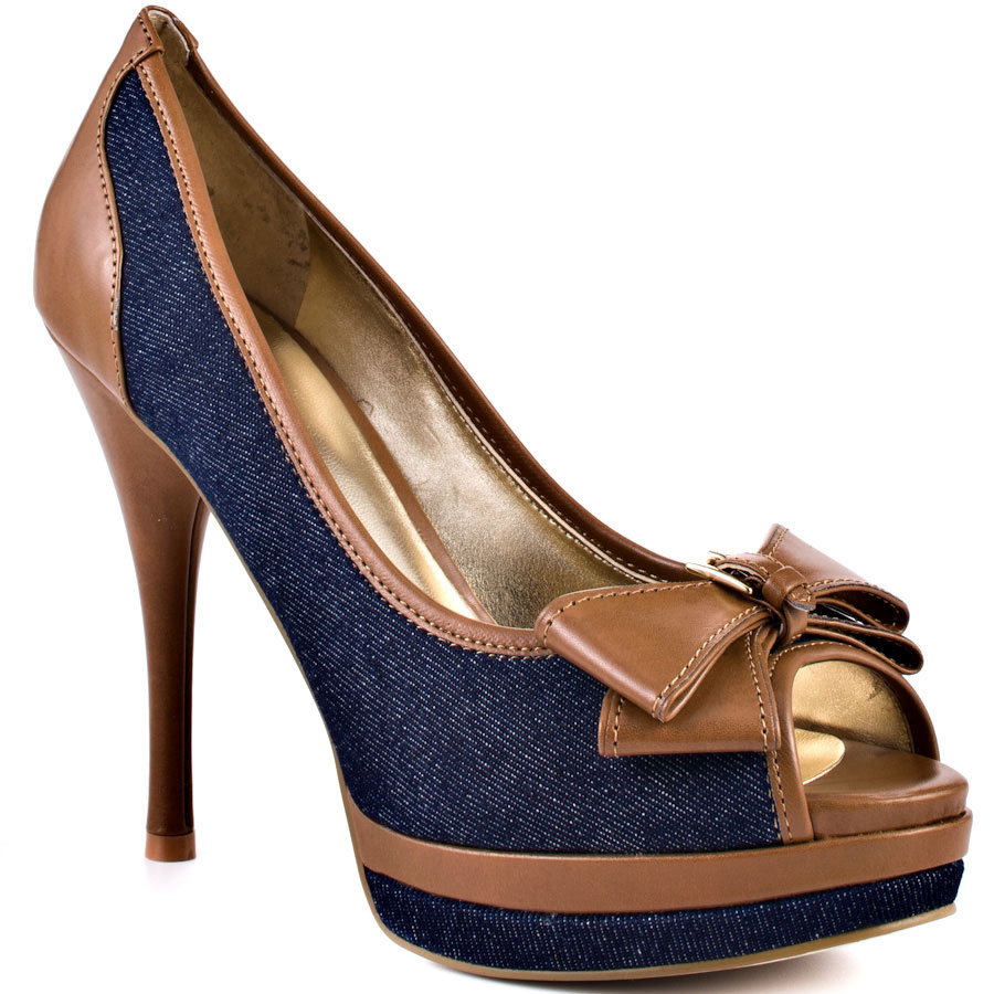 Guess Sanura 3 in Blue Lyst