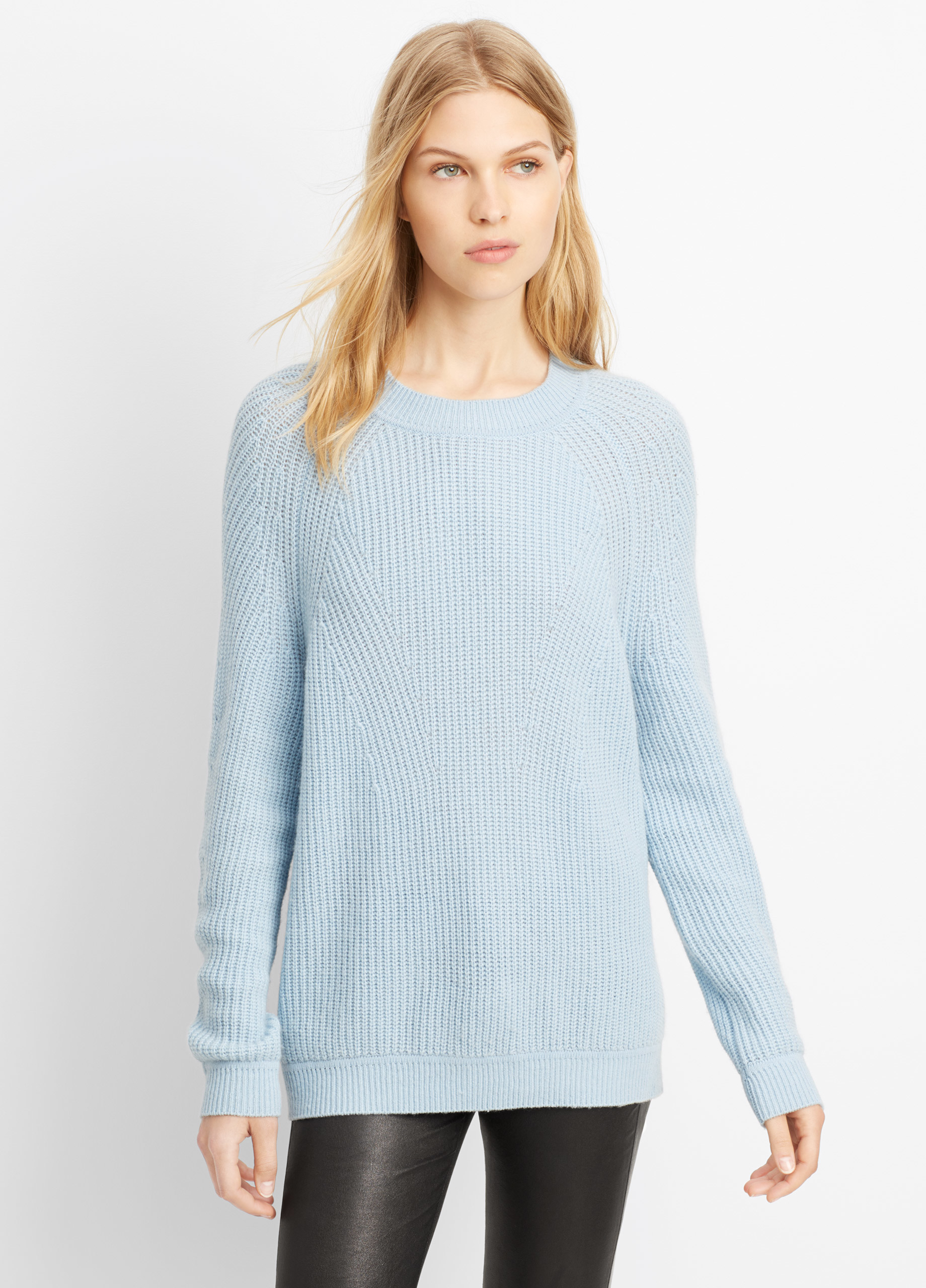 Vince Wool Cashmere Directional Rib Crew Neck Sweater in Blue | Lyst