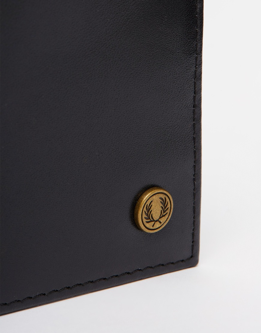 Fred Perry Leather Billfold Coin Wallet With Camo Print in Black for Men -  Lyst
