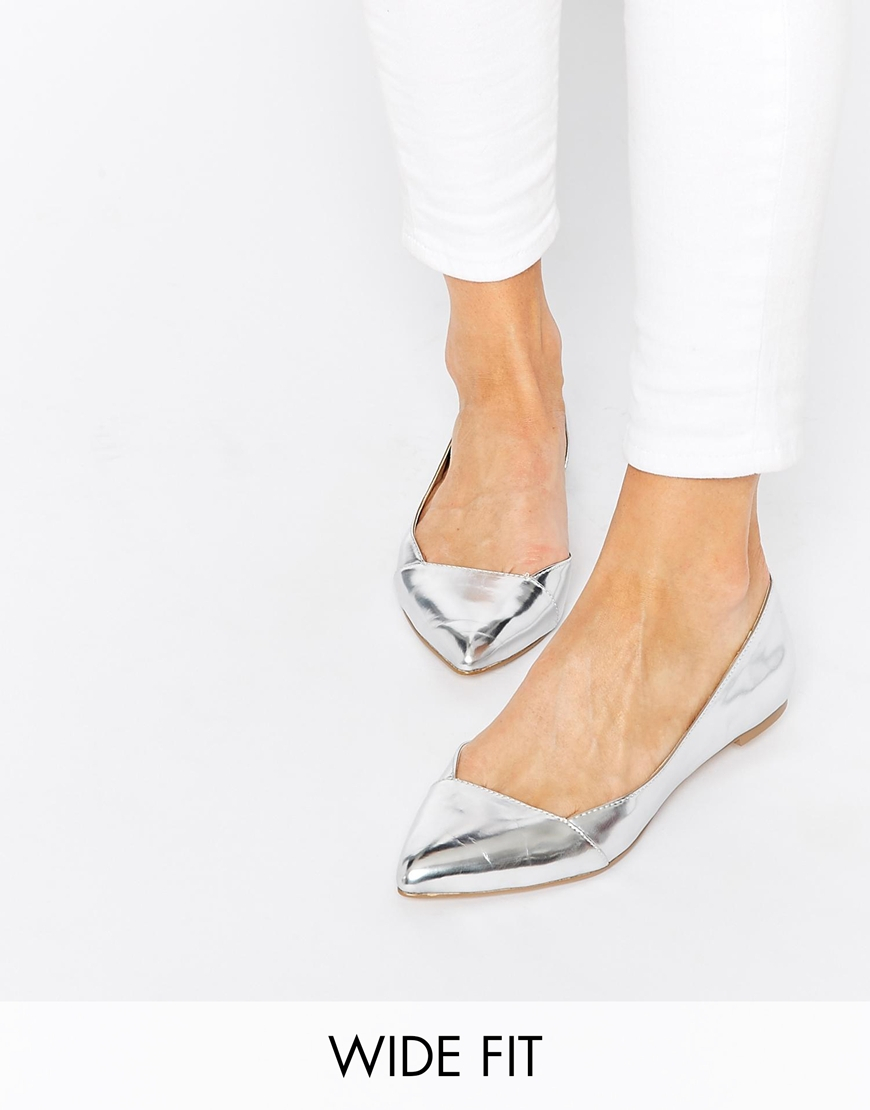 wide fit pointed flats