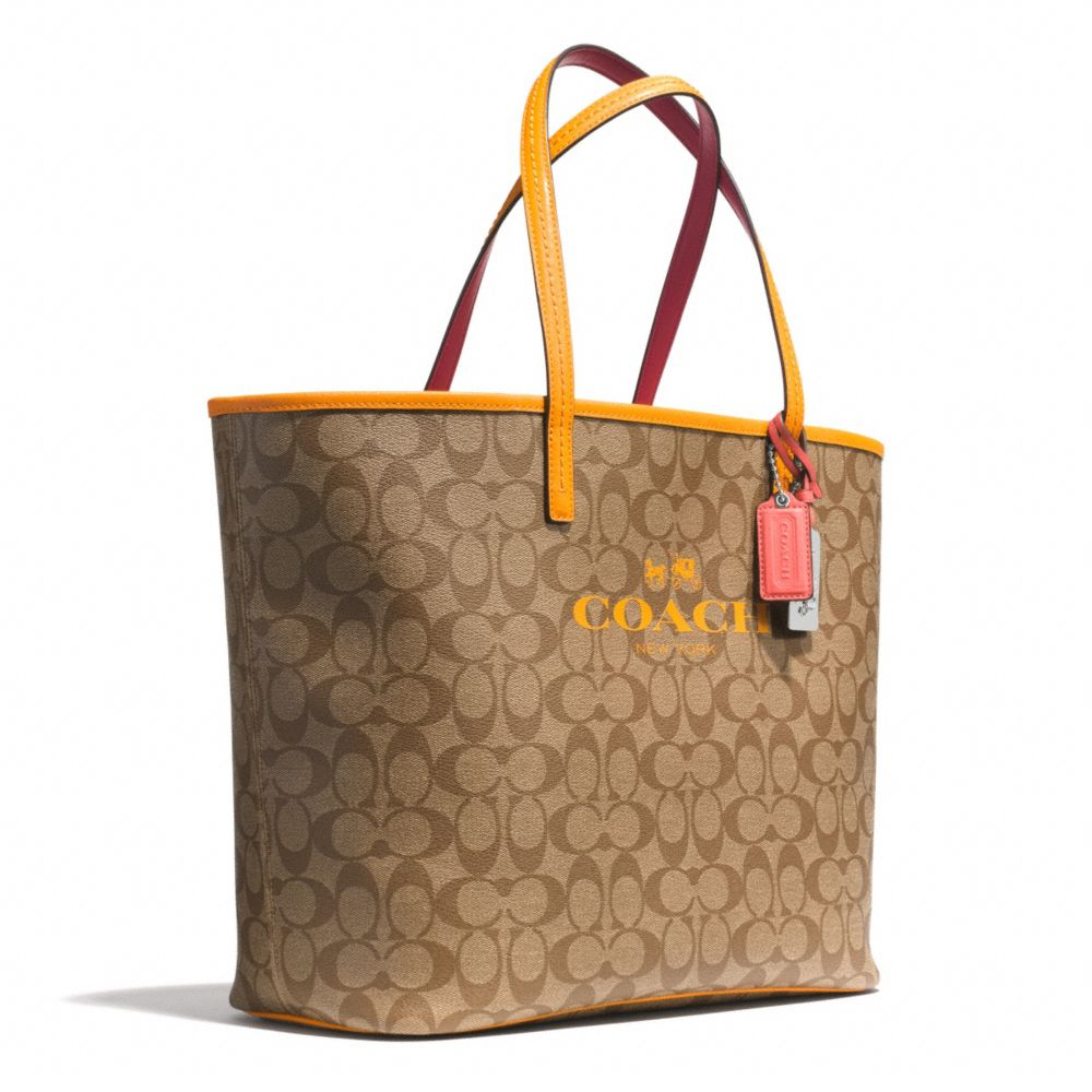 COACH Tote in Signature C Coated Canvas in Brown
