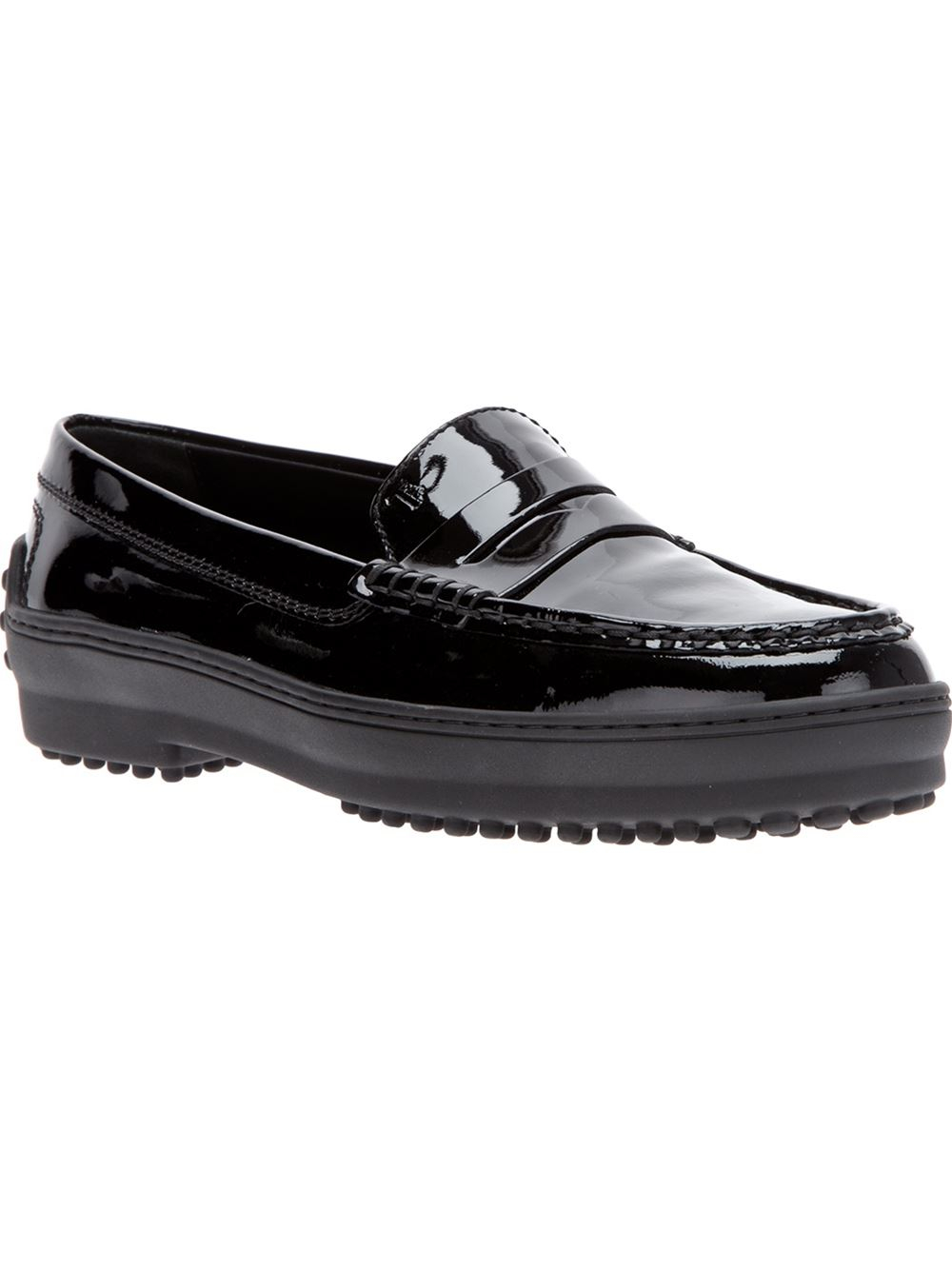 tods patent loafers